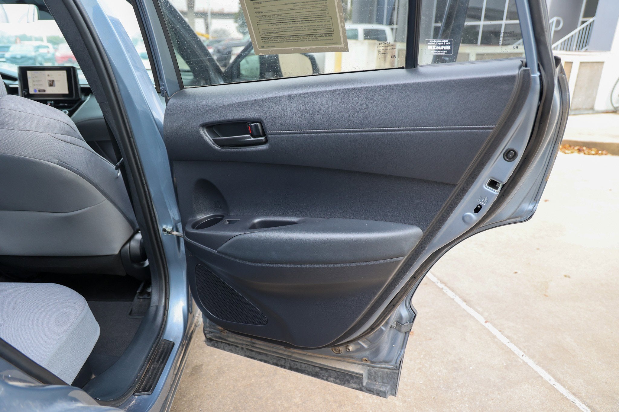 2024 Toyota COROLLA CROSS HV Hybrid SE