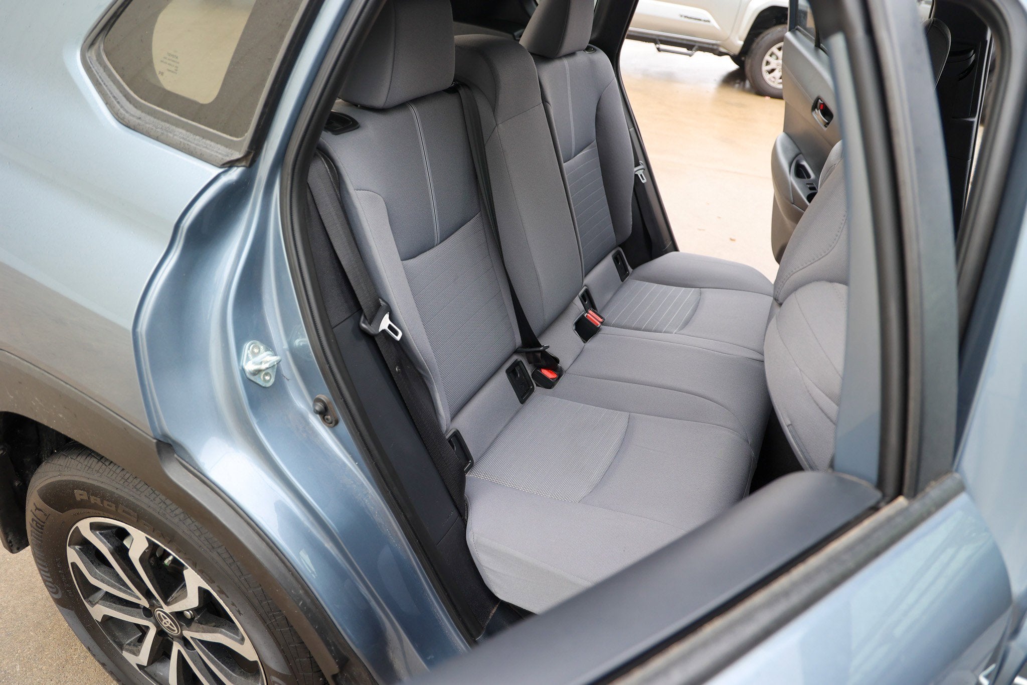 2024 Toyota COROLLA CROSS HV Hybrid SE