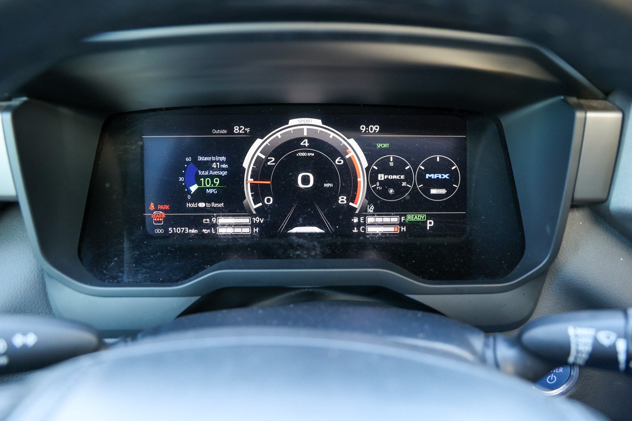 2023 Toyota Sequoia SR5 - Photo 15
