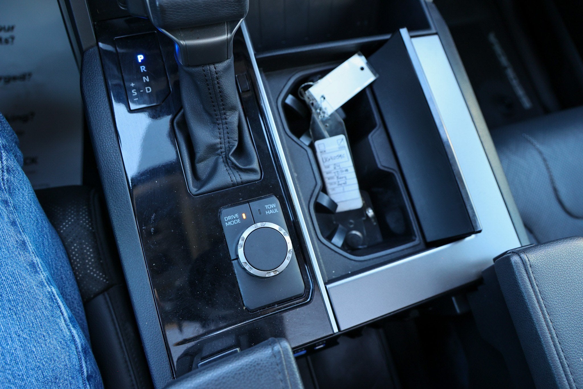 2023 Toyota Sequoia SR5 - Photo 24