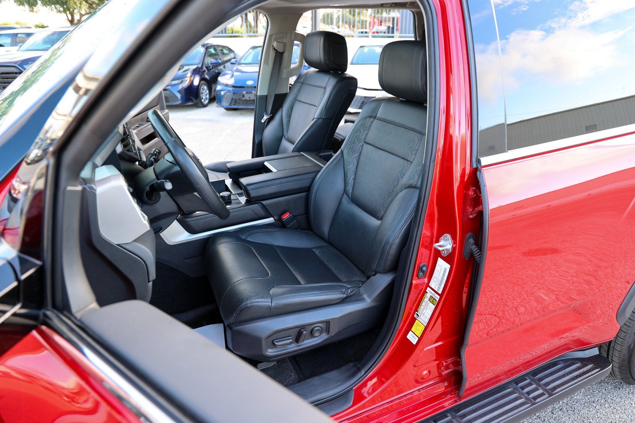 2023 Toyota Sequoia SR5 - Photo 33