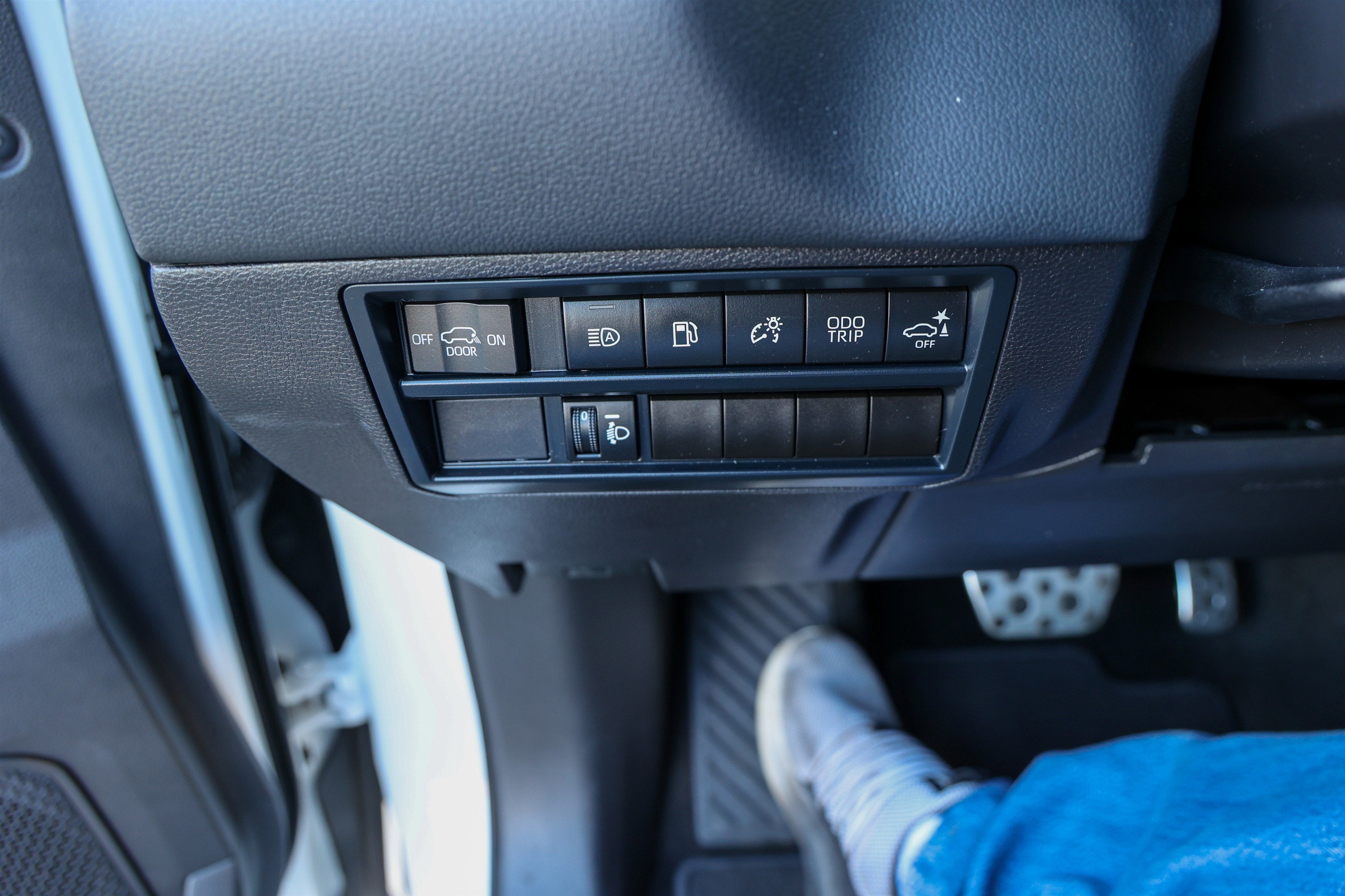 2025 Toyota Sequoia Limited - Photo 18