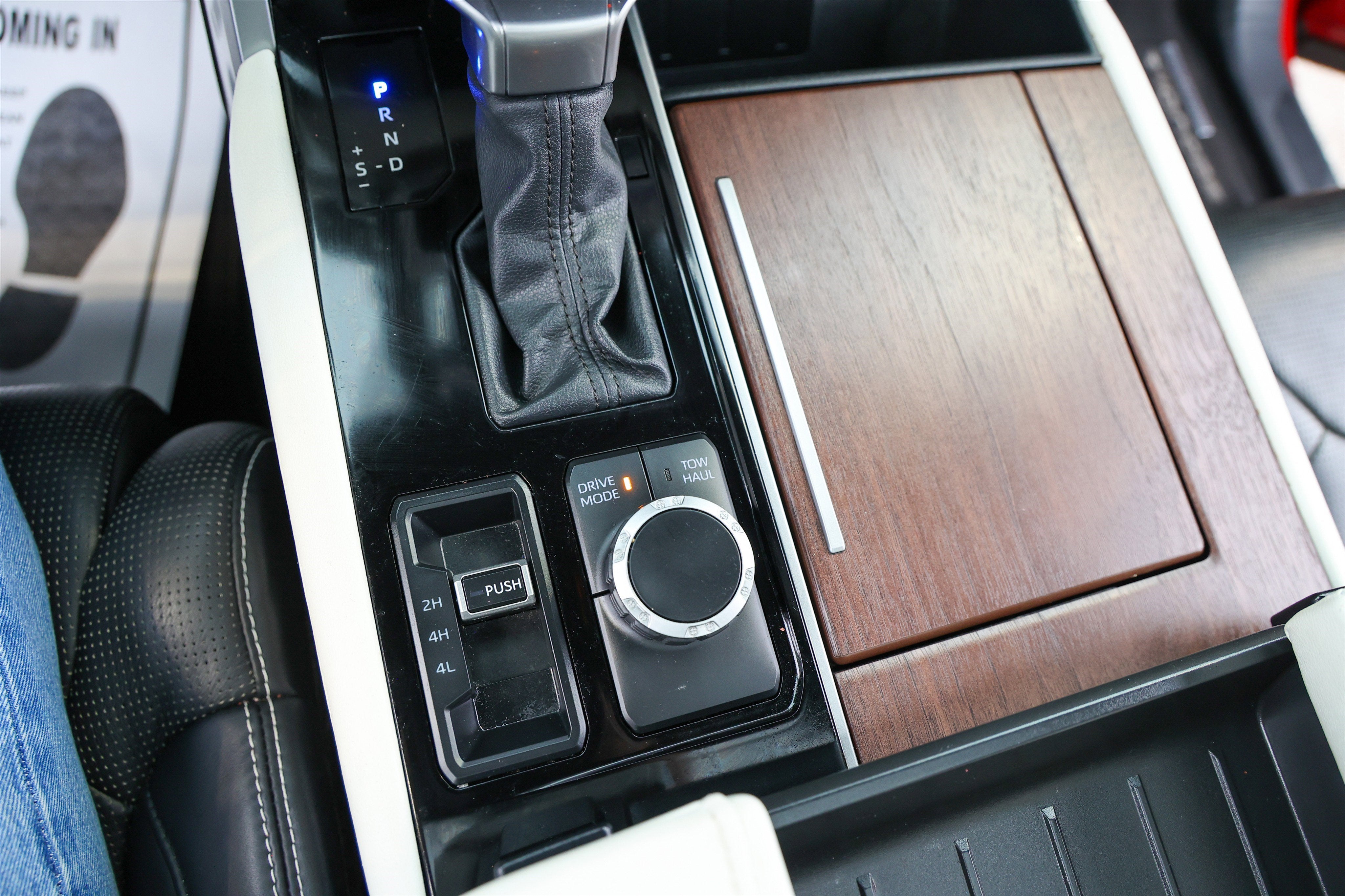 2024 Toyota Sequoia Capstone - Photo 27