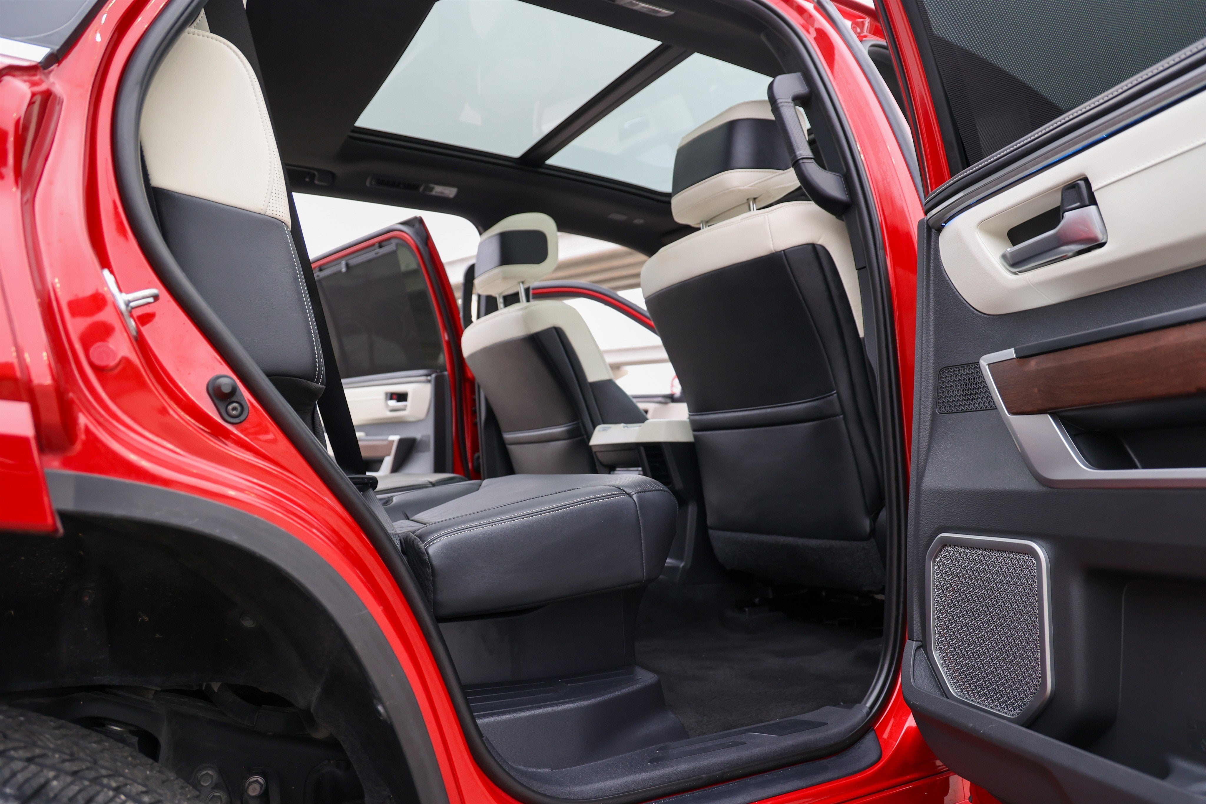 2024 Toyota Sequoia Capstone - Photo 47