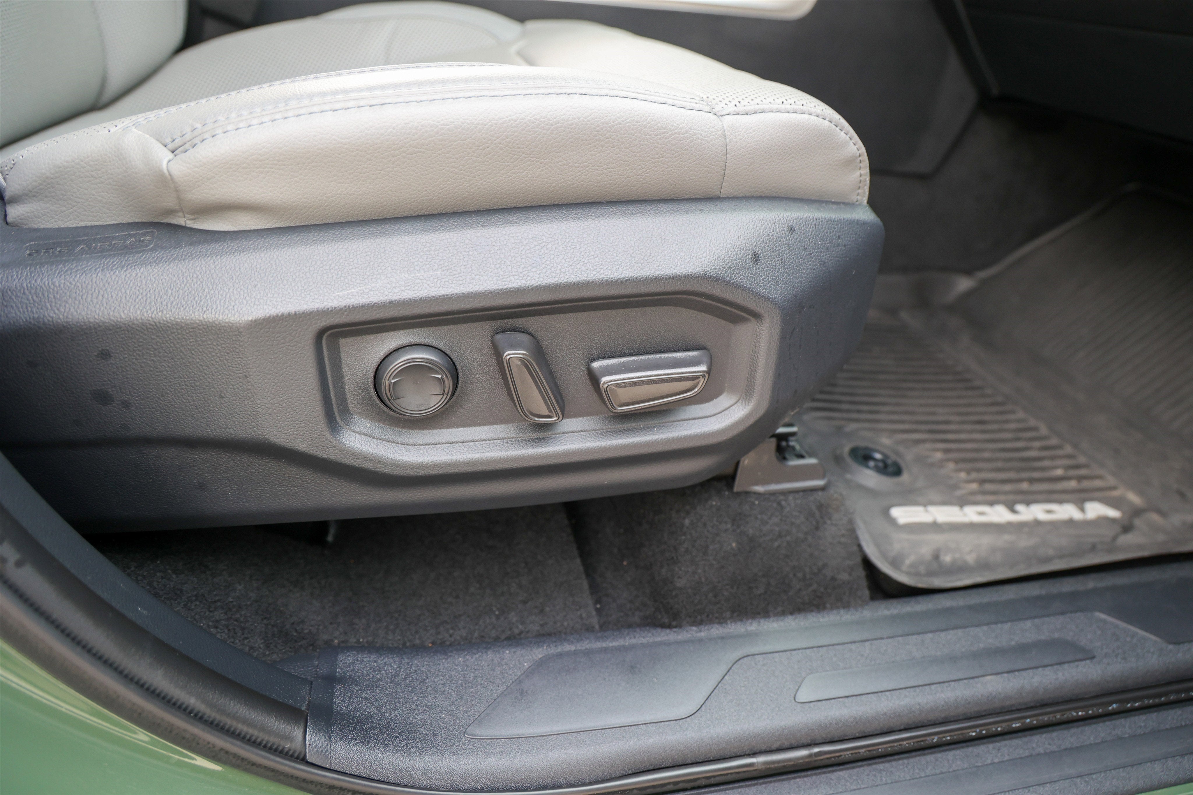 2023 Toyota SEQUOIA 4WD Limited