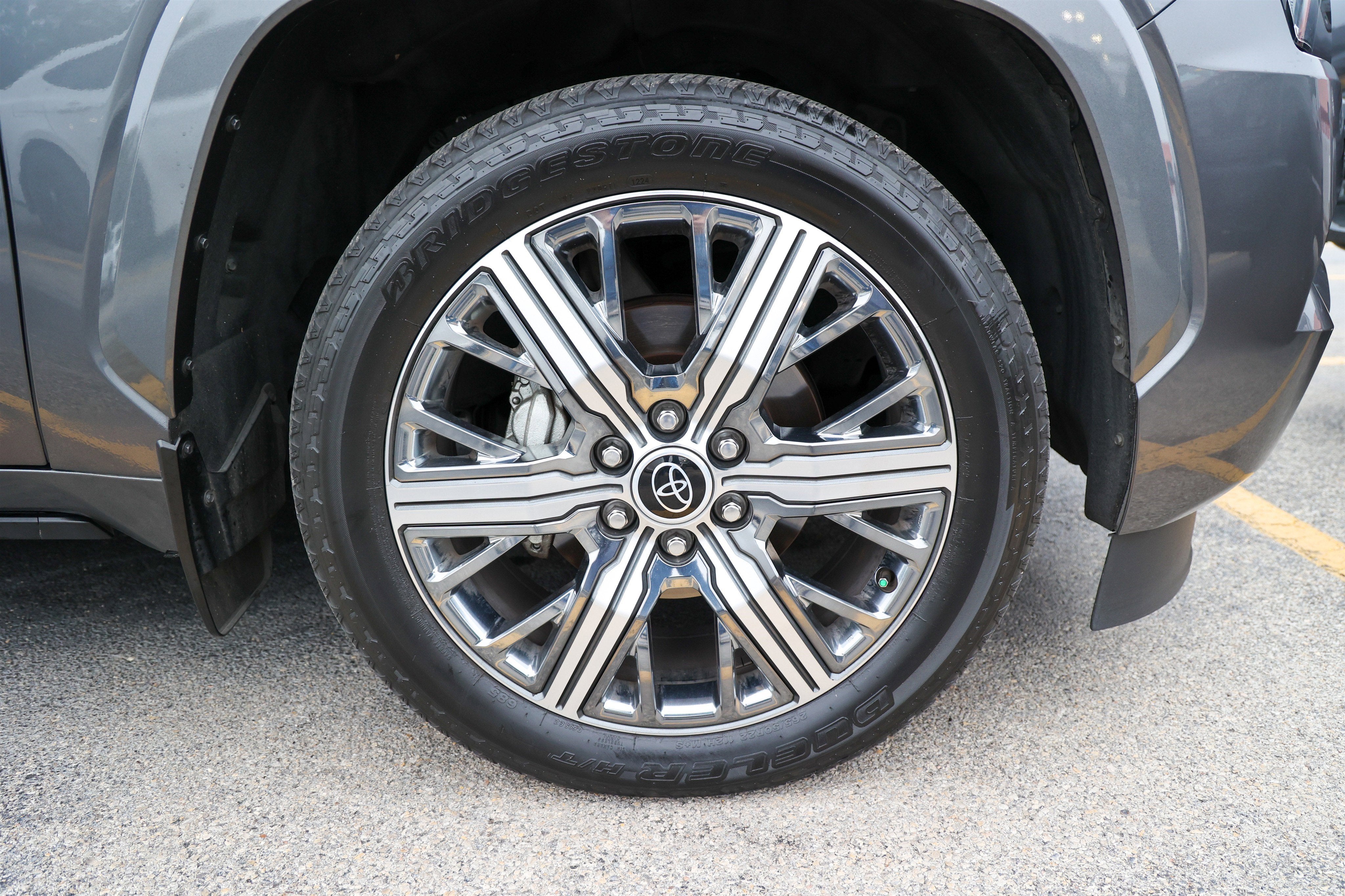 2024 Toyota Sequoia Capstone