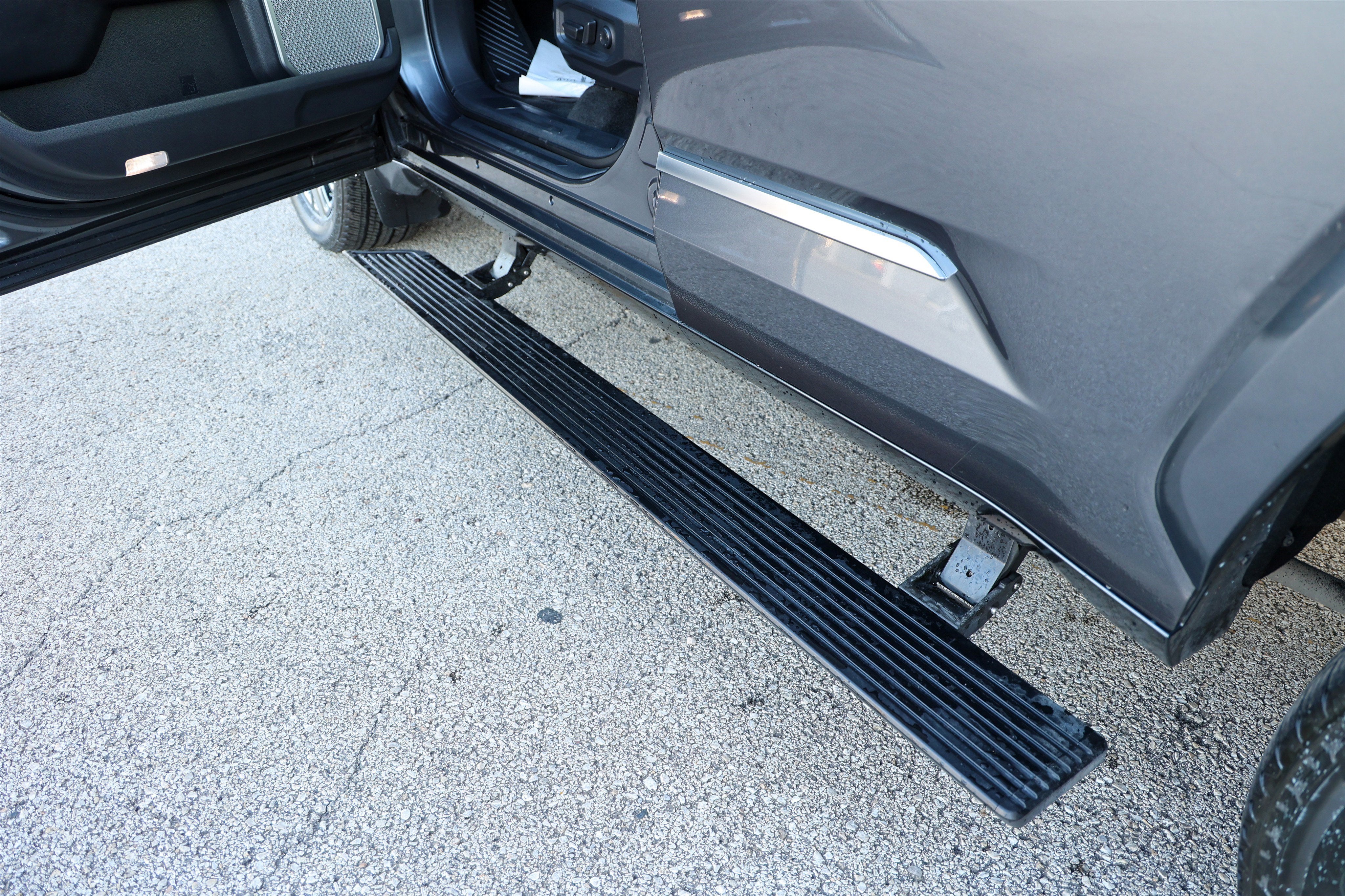 2024 Toyota SEQUOIA 4WD Capstone