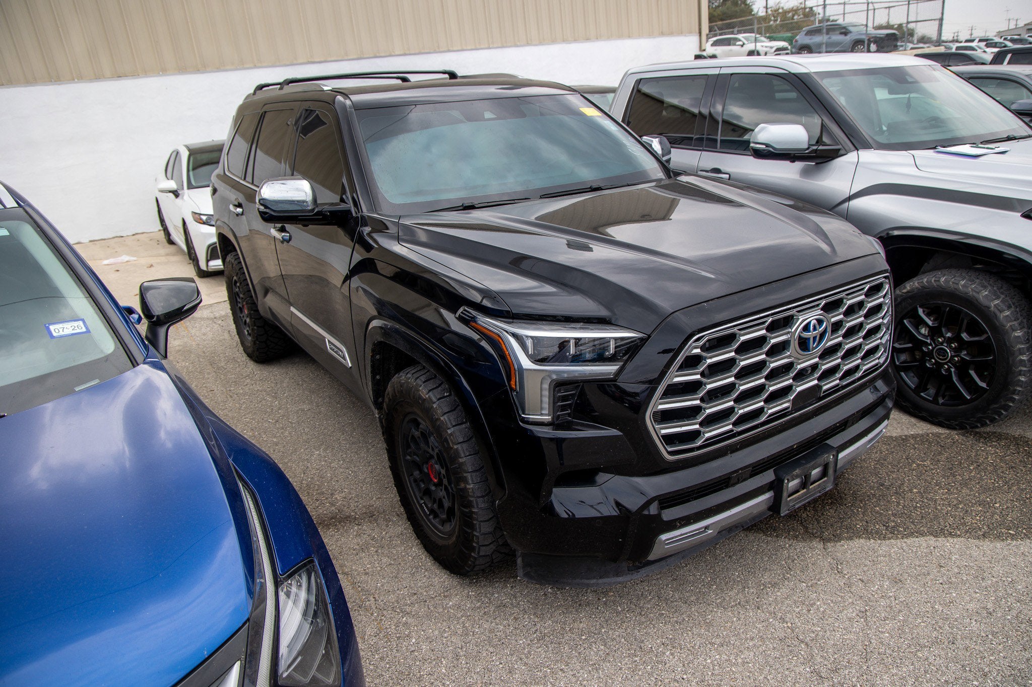 2023 Toyota SEQUOIA 4WD Capstone