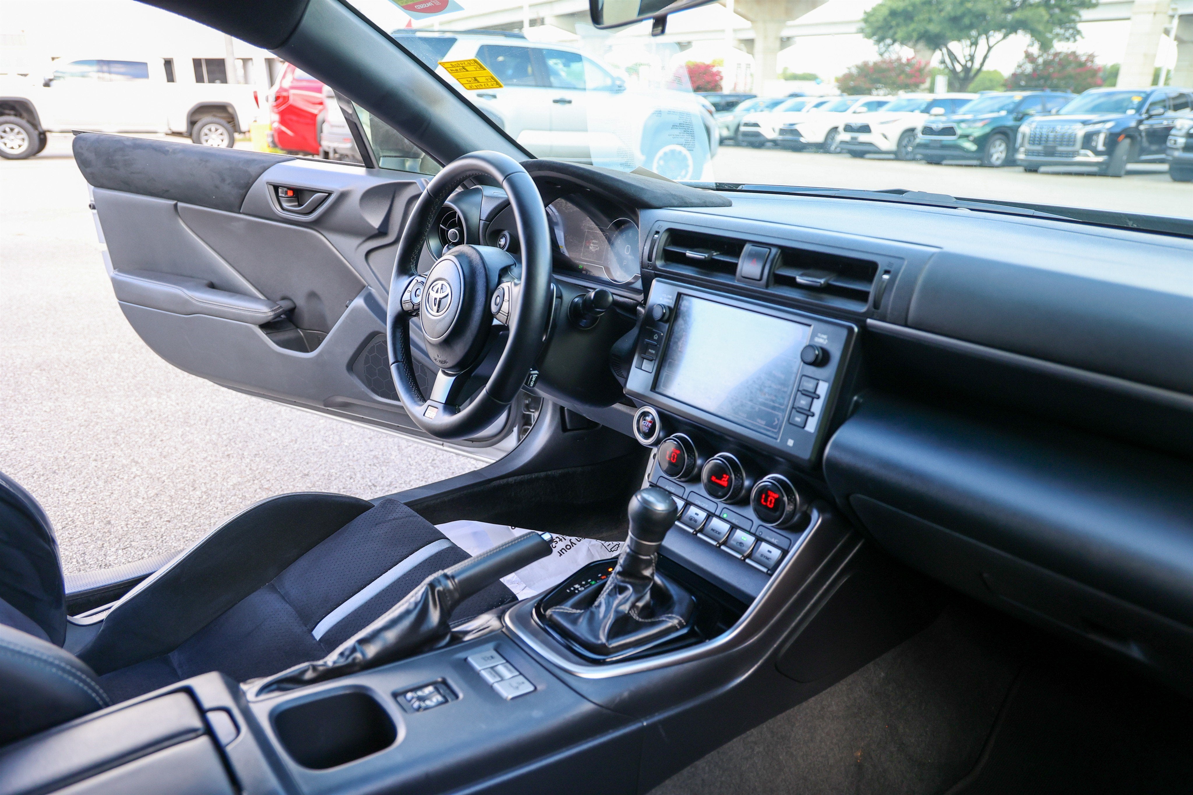 2024 Toyota GR86 Premium