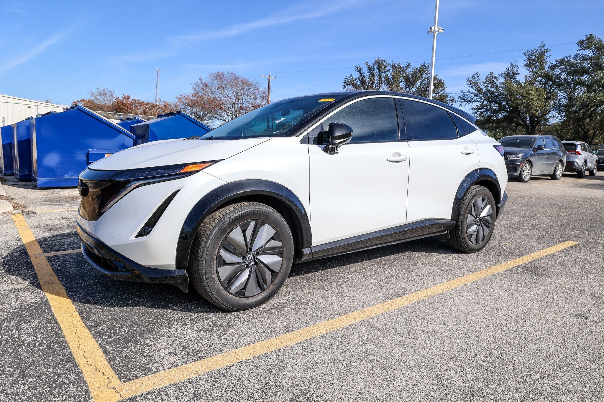 2023 Nissan ARIYA VENTURE+