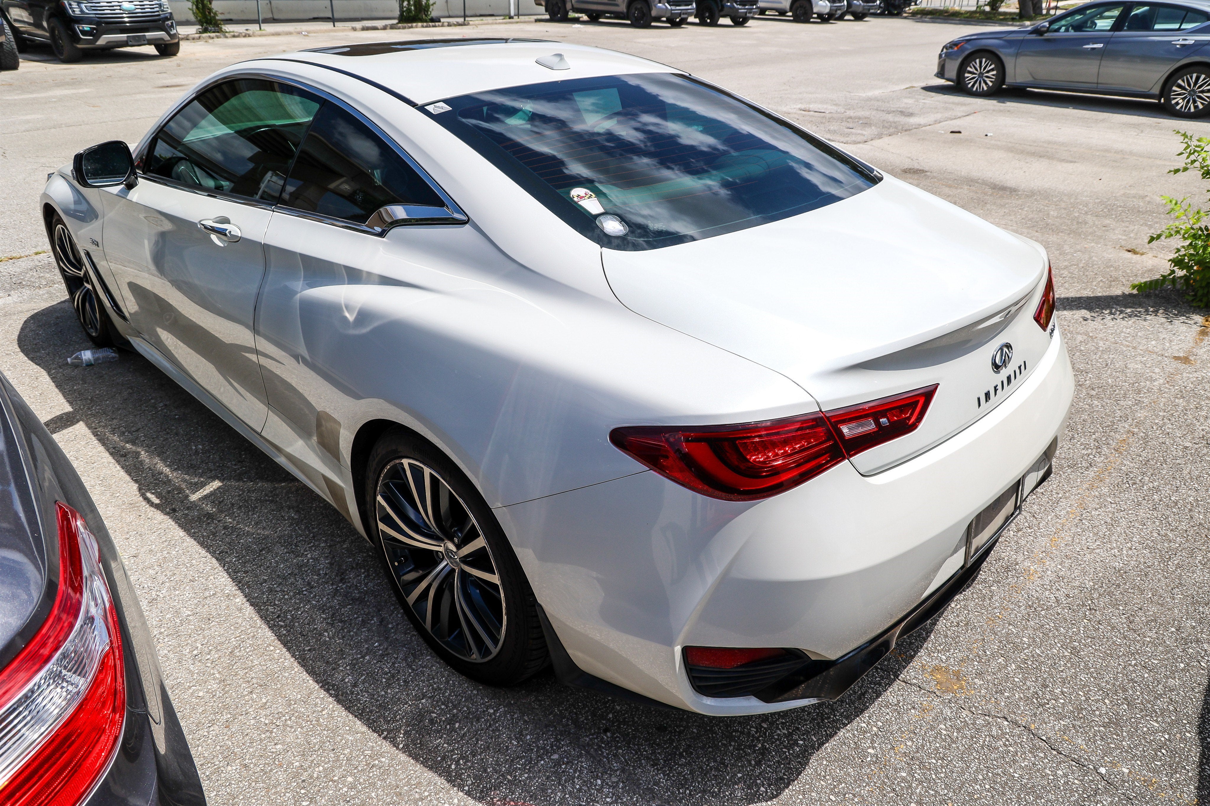 2017 INFINITI Q60 3.0t Premium