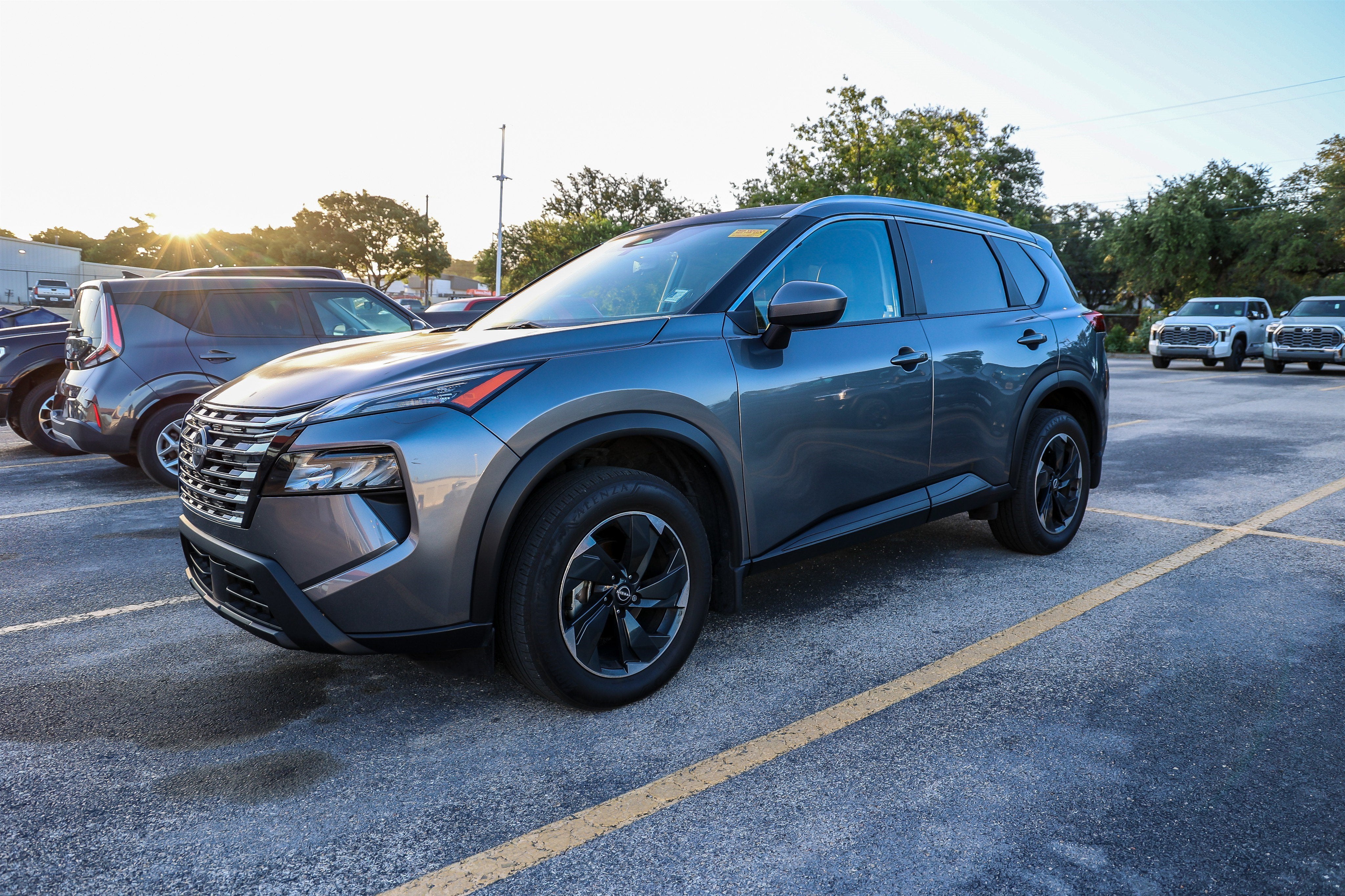 2024 Nissan Rogue SV