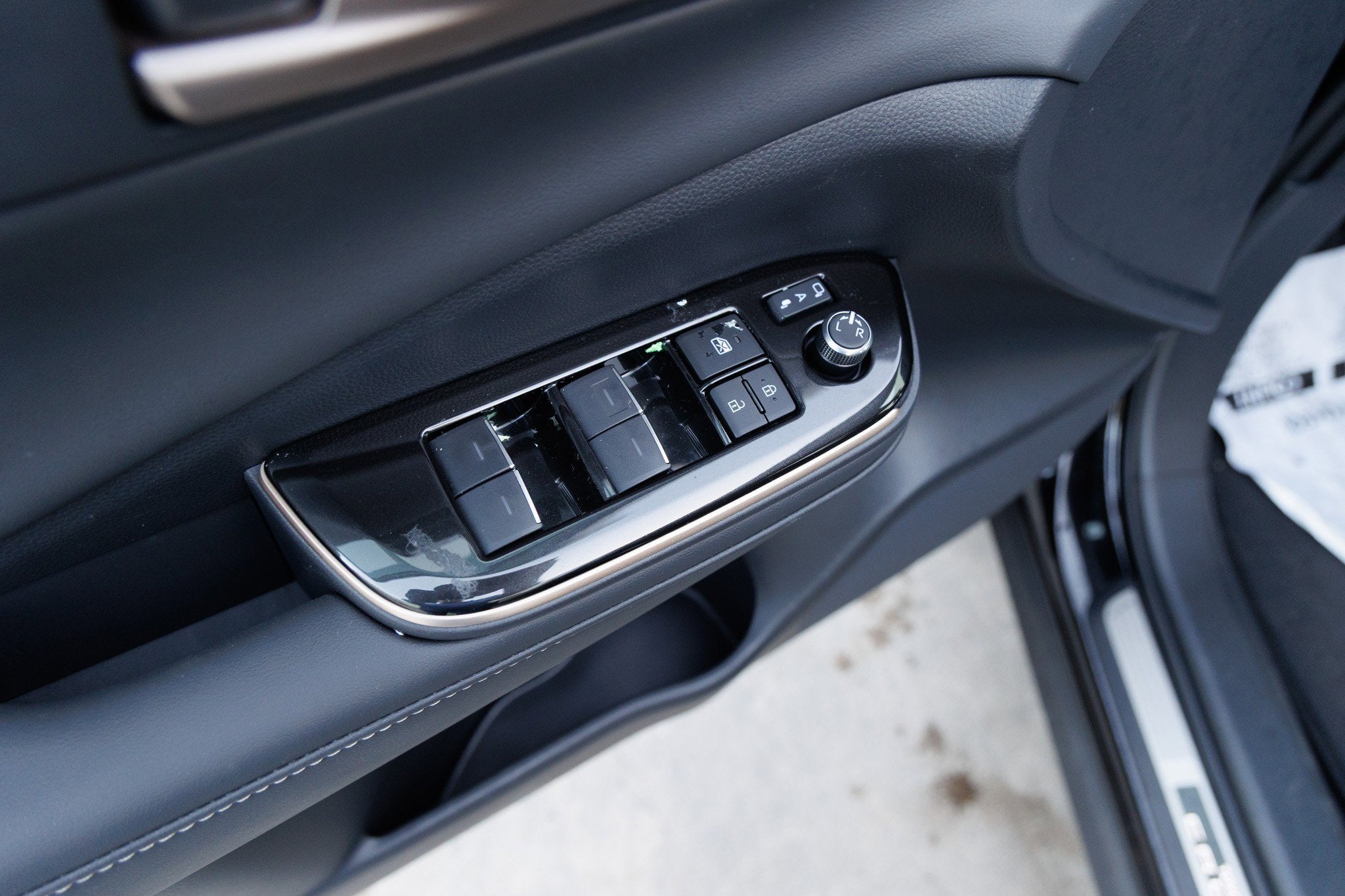 2026 Toyota CROWN XLE