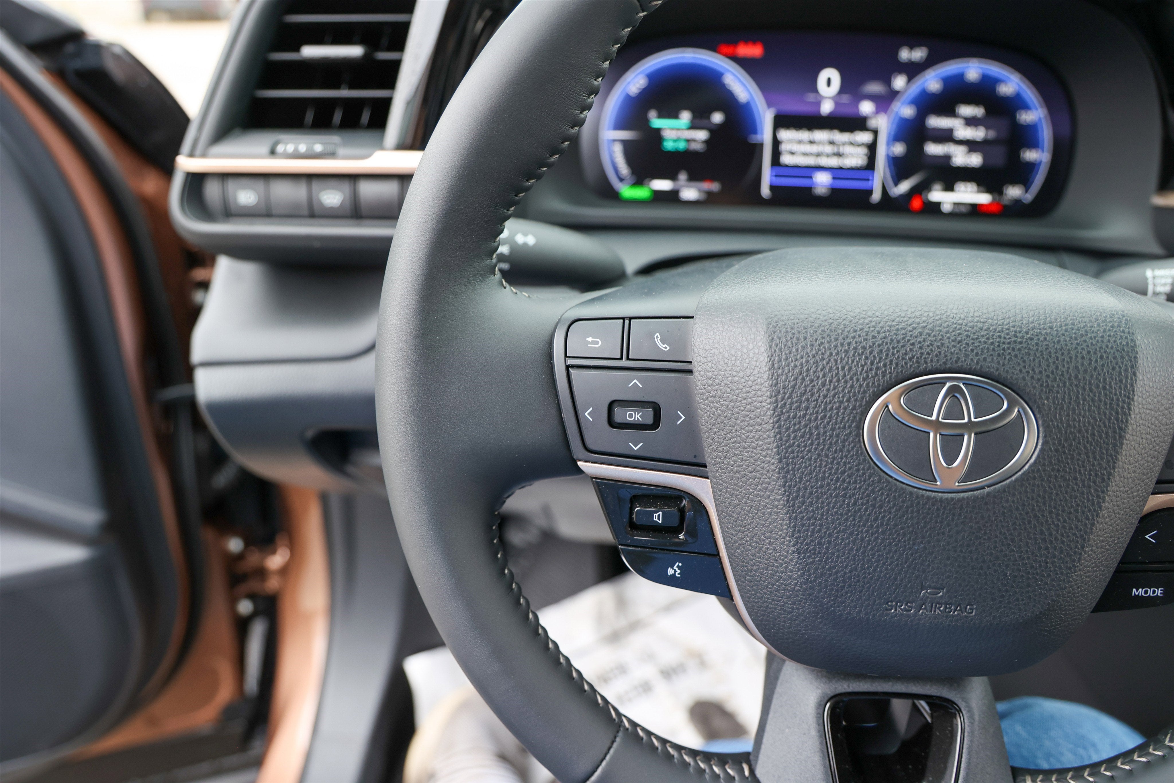 2026 Toyota CROWN XLE