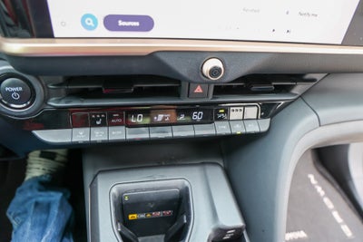 2023 Toyota Toyota Crown XLE XLE