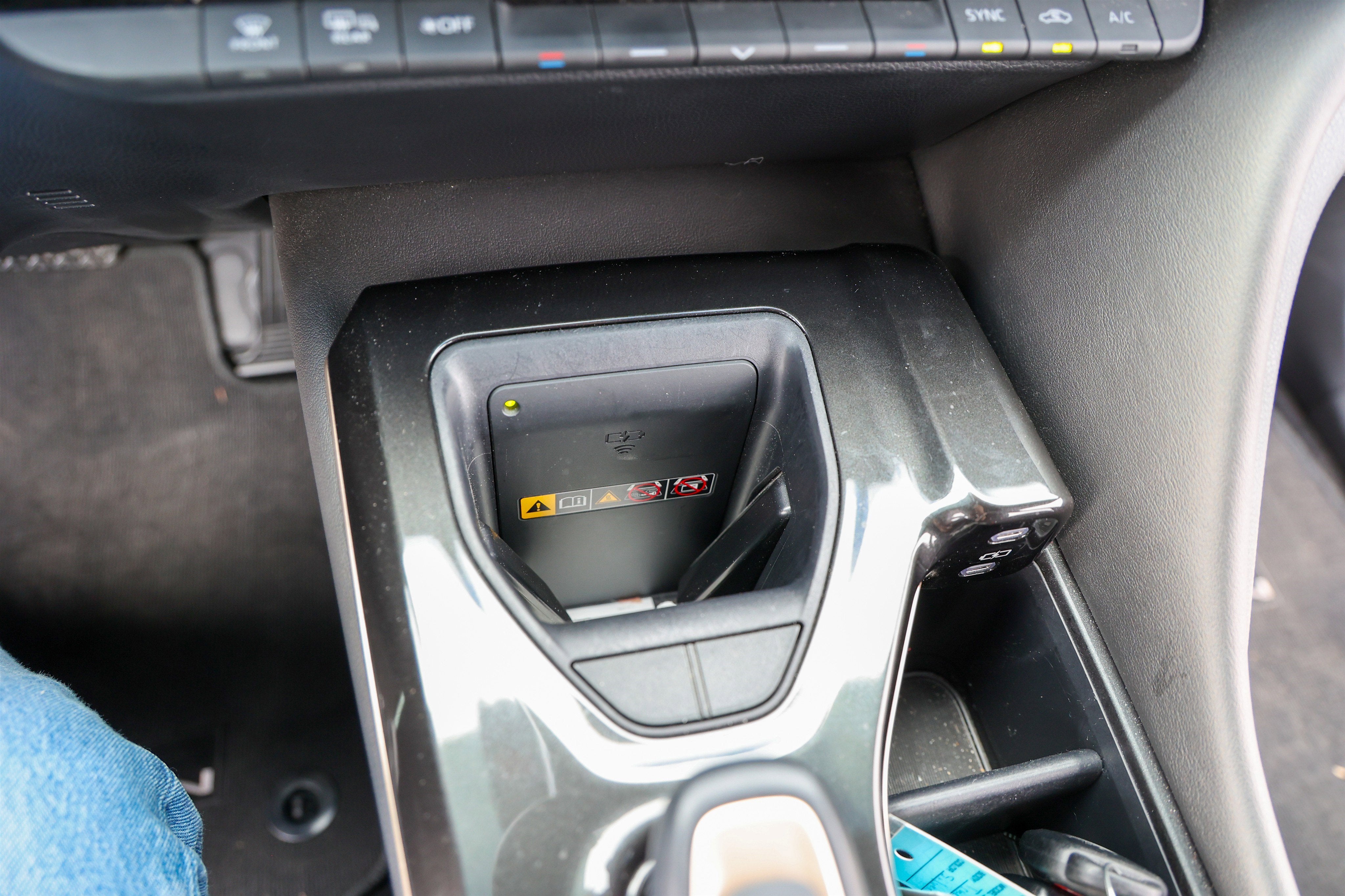 2025 Toyota CROWN Nightshade