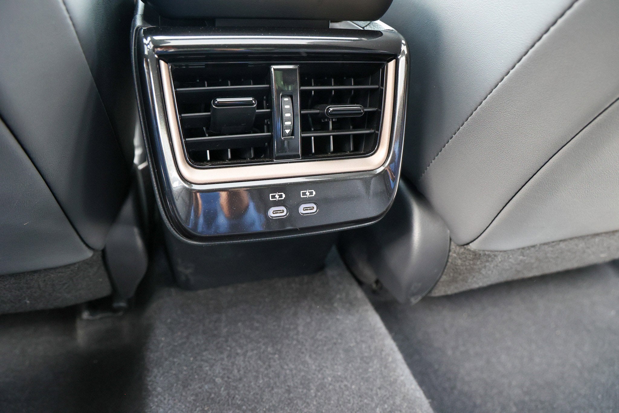 2026 Toyota CROWN Nightshade