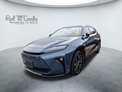 2025 Toyota Crown Signia XLE