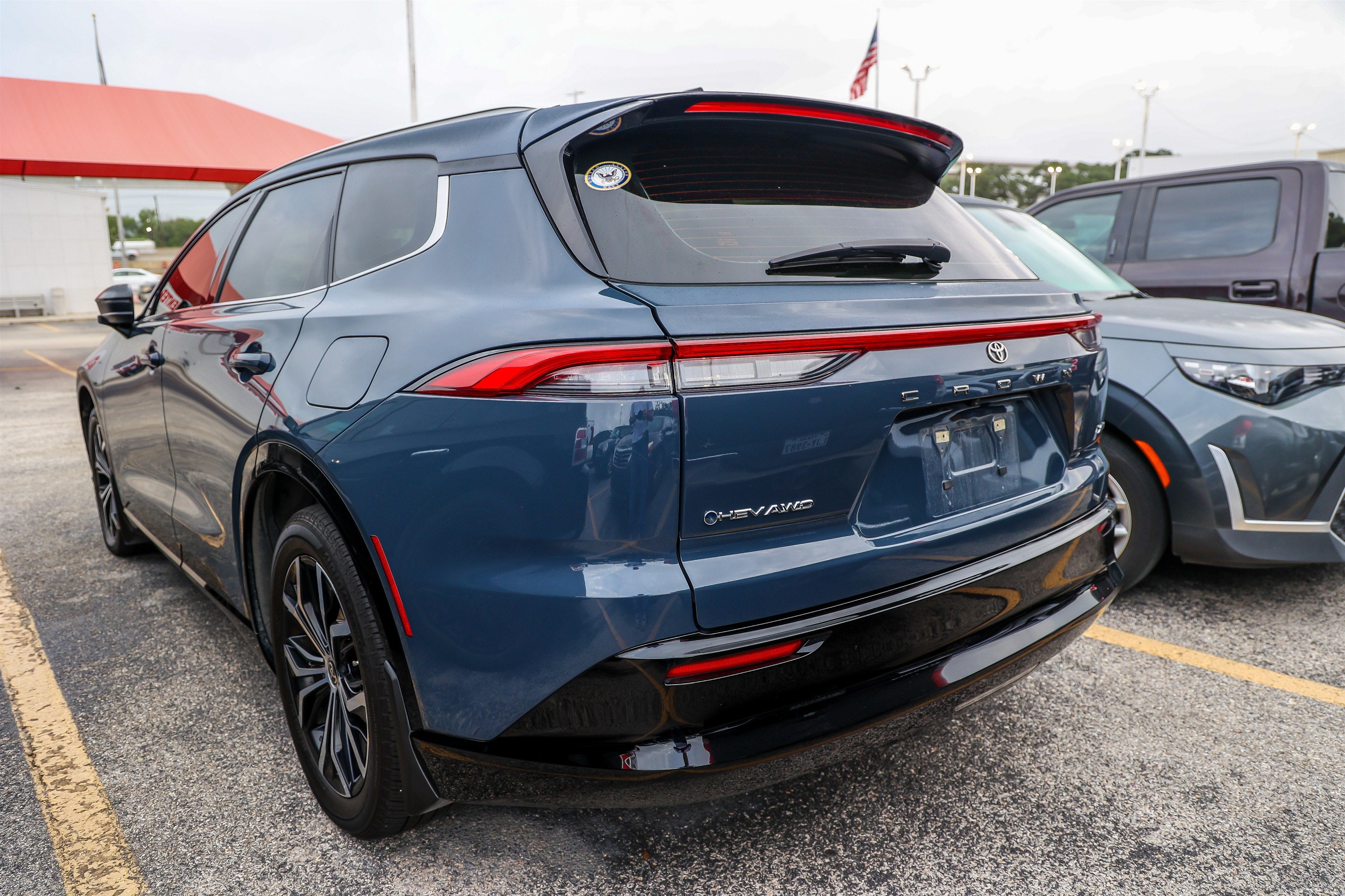 2025 Toyota Crown Signia XLE