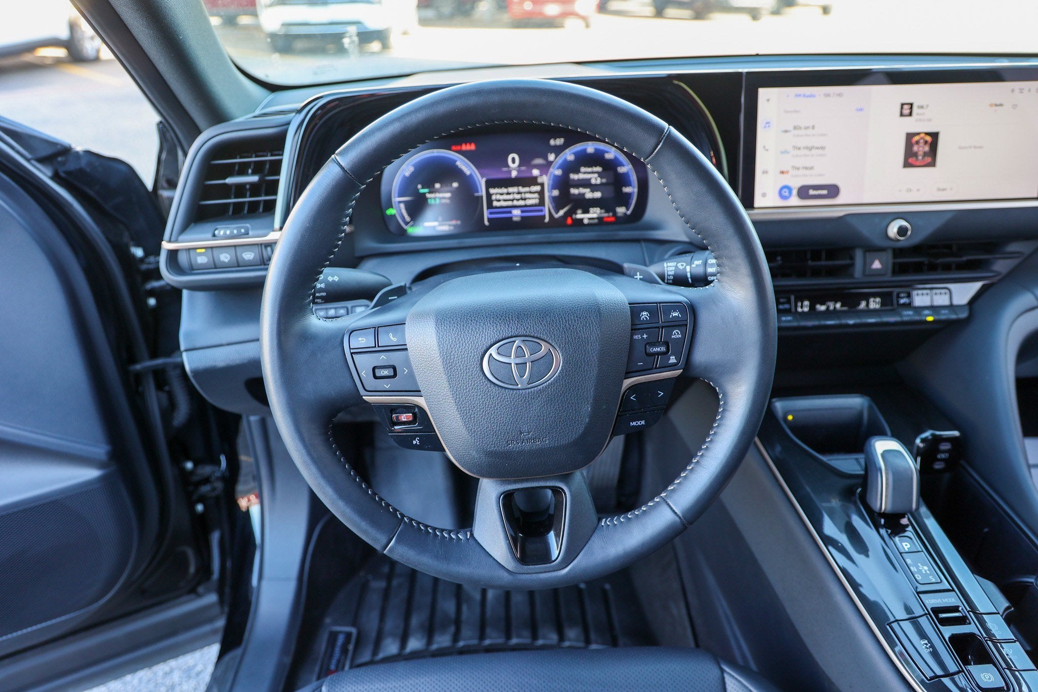 2025 Toyota Toyota Crown Signia XLE