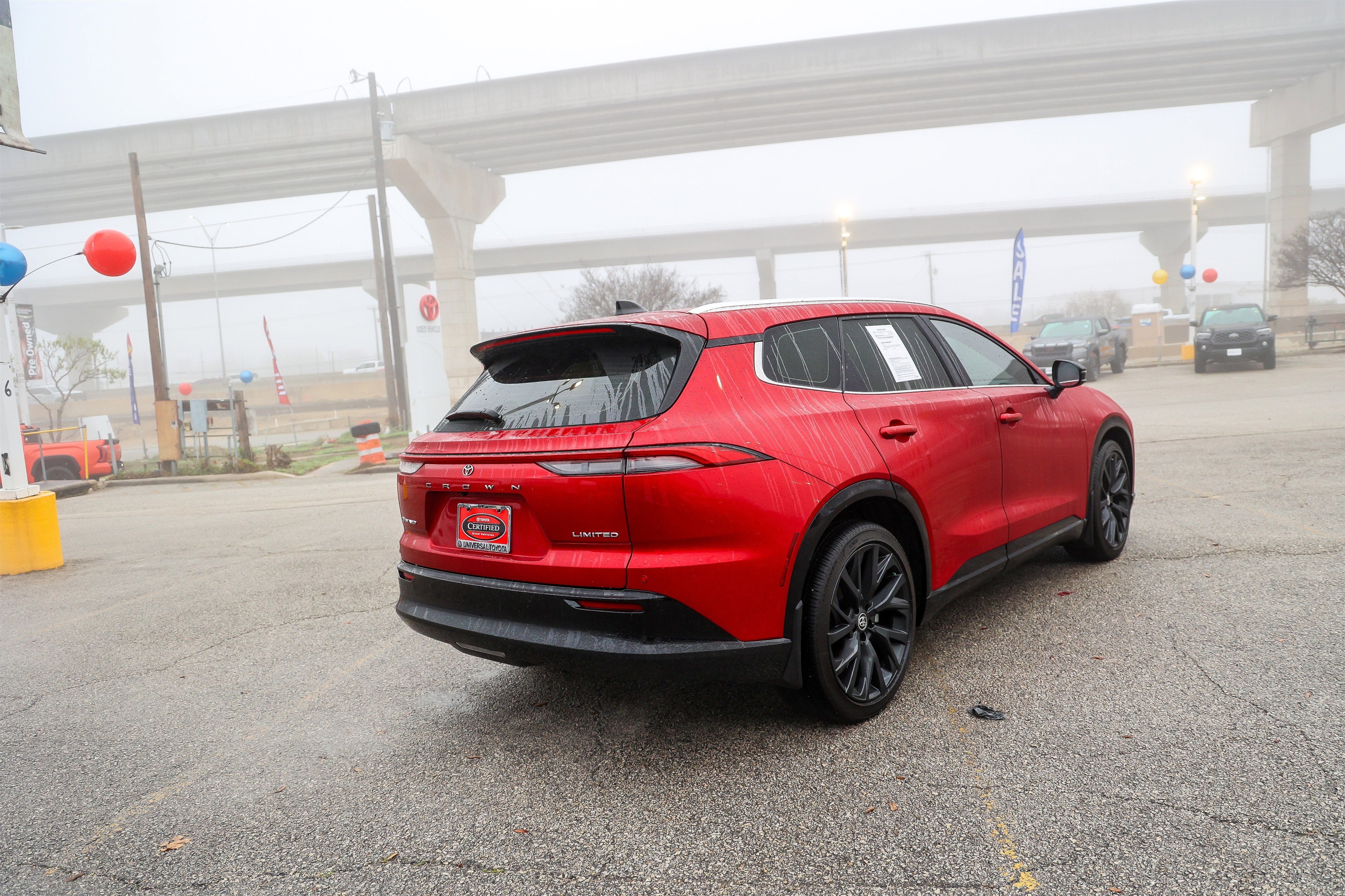 2025 Toyota CROWN SIGNIA Limited