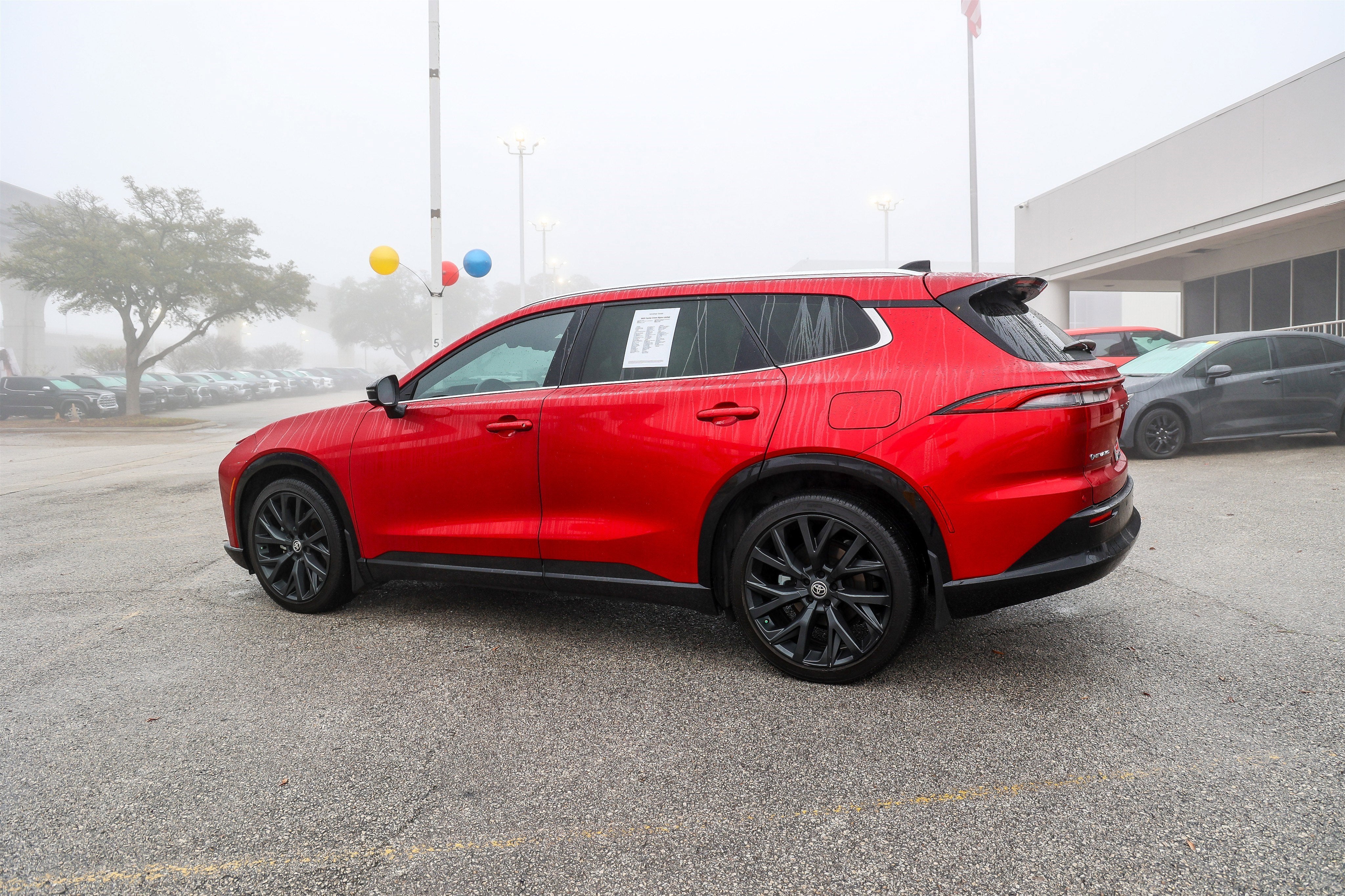 2025 Toyota CROWN SIGNIA Limited