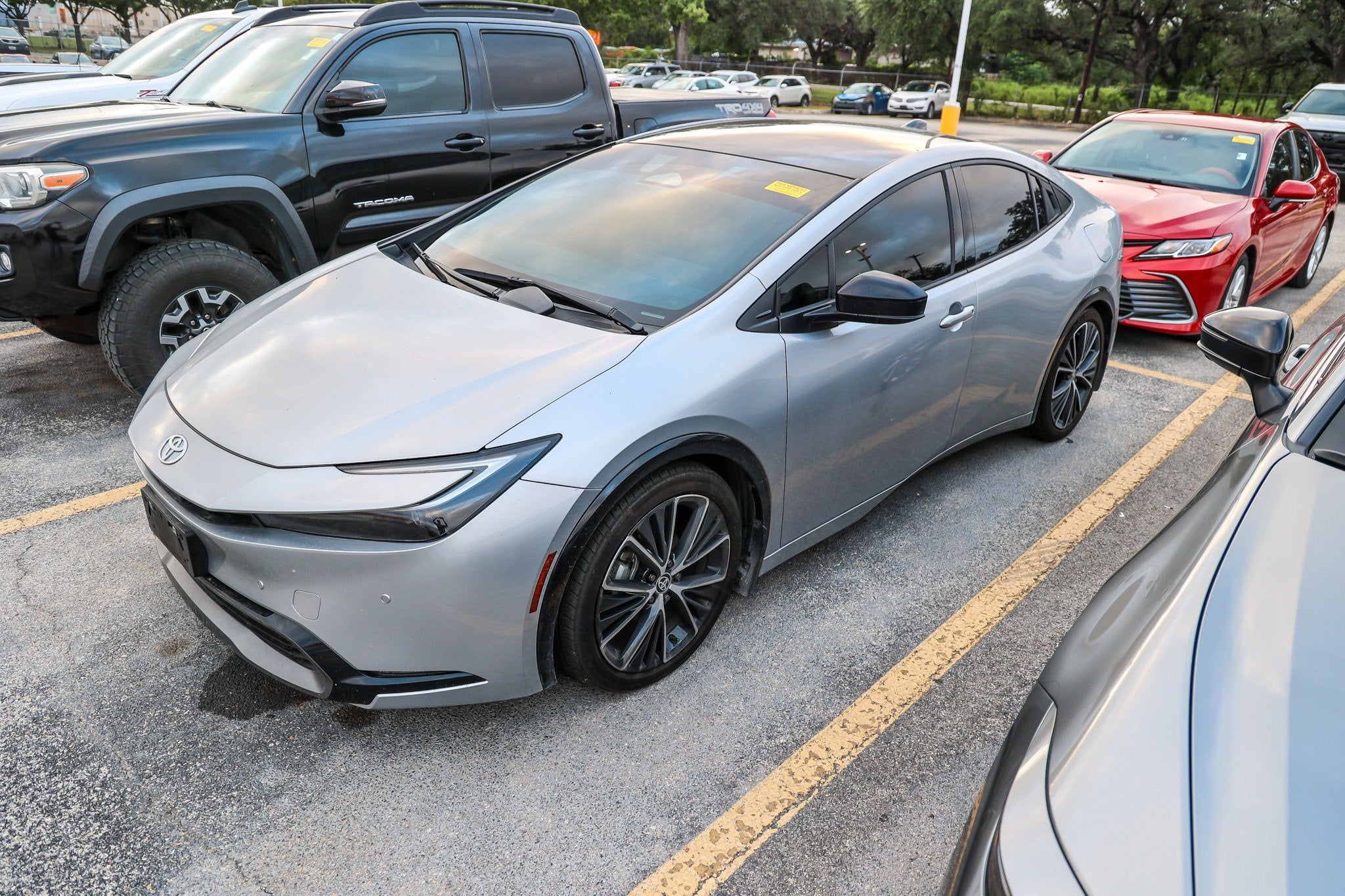 2025 Toyota Prius XLE