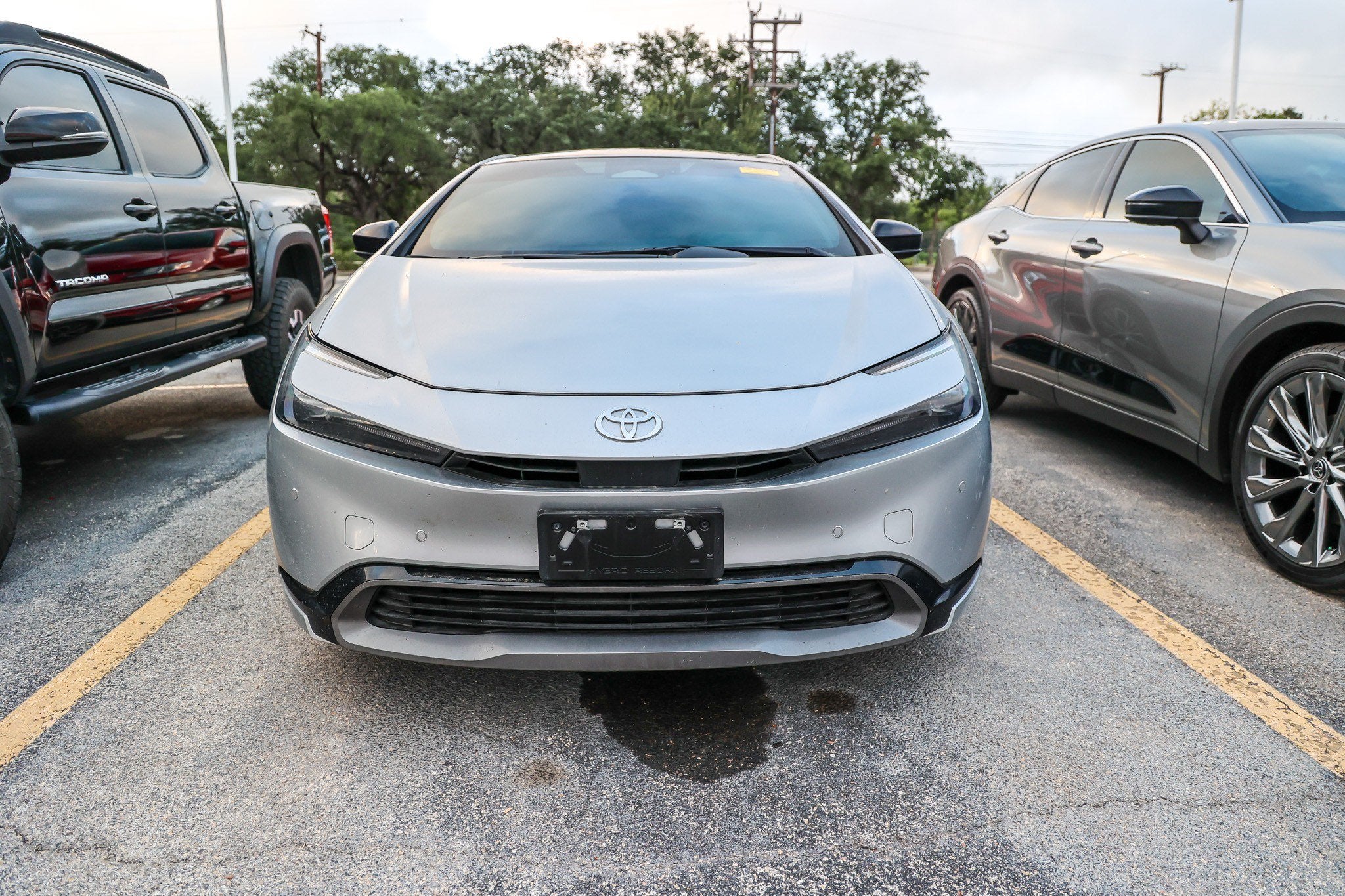 2025 Toyota Prius XLE
