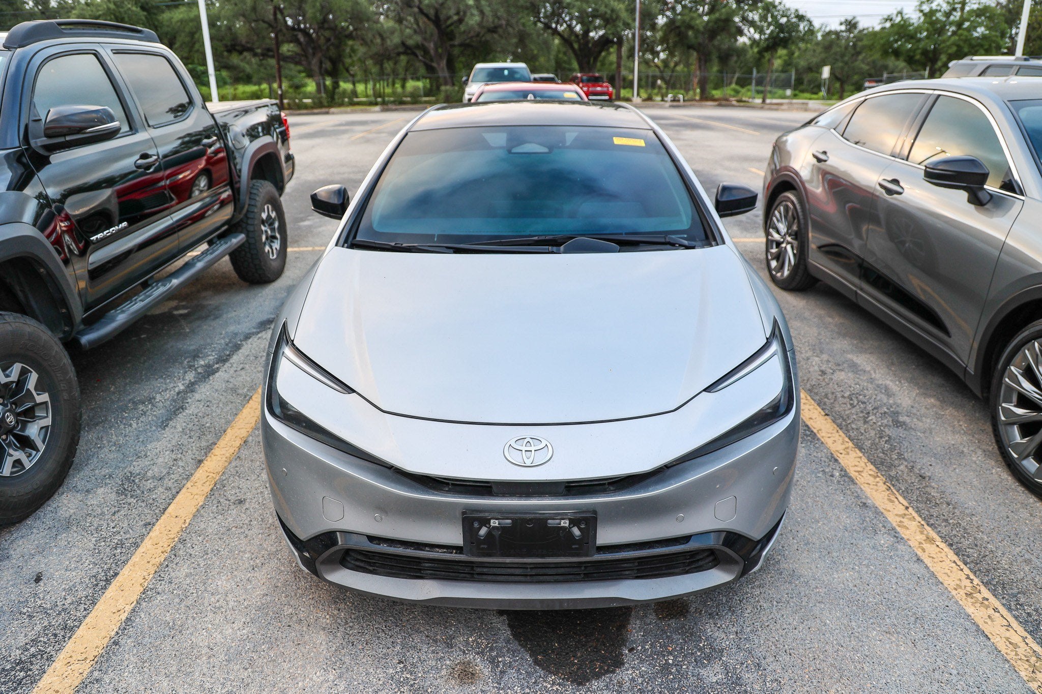 2025 Toyota Prius XLE