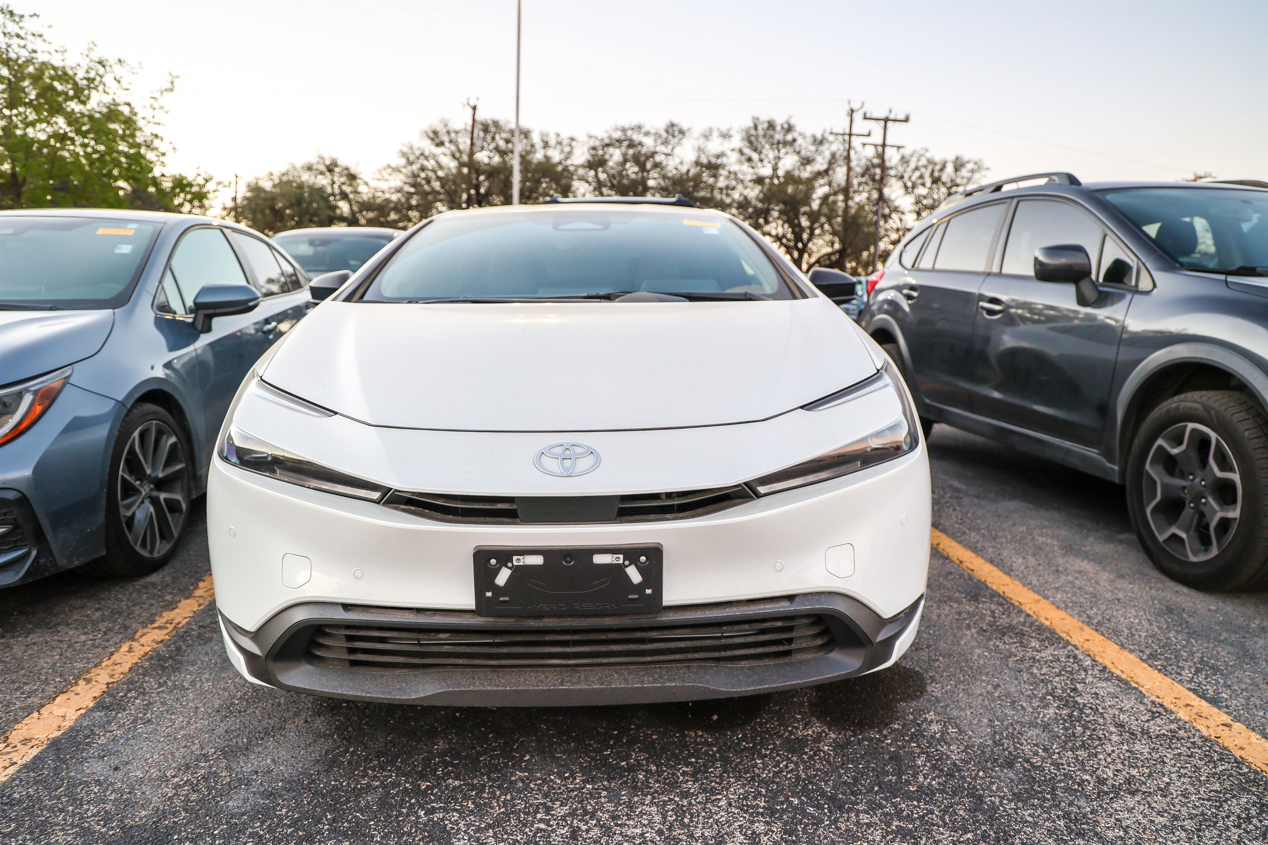 2026 Toyota PRIUS LE