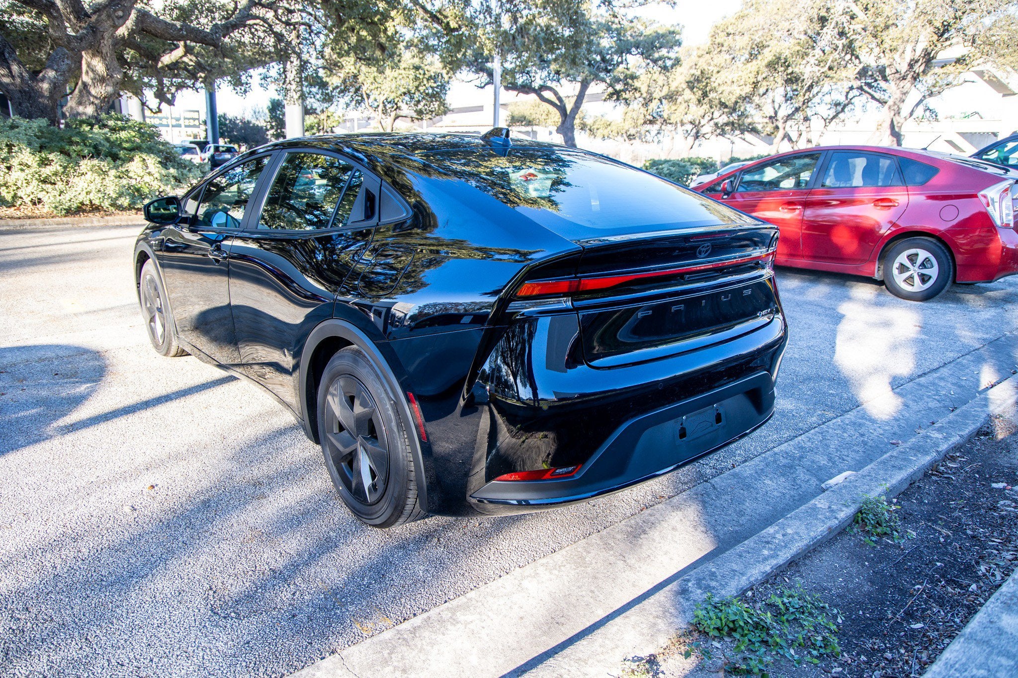 2025 Toyota PRIUS LE