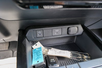 2024 Toyota PRIUS PRIME XSE Premium