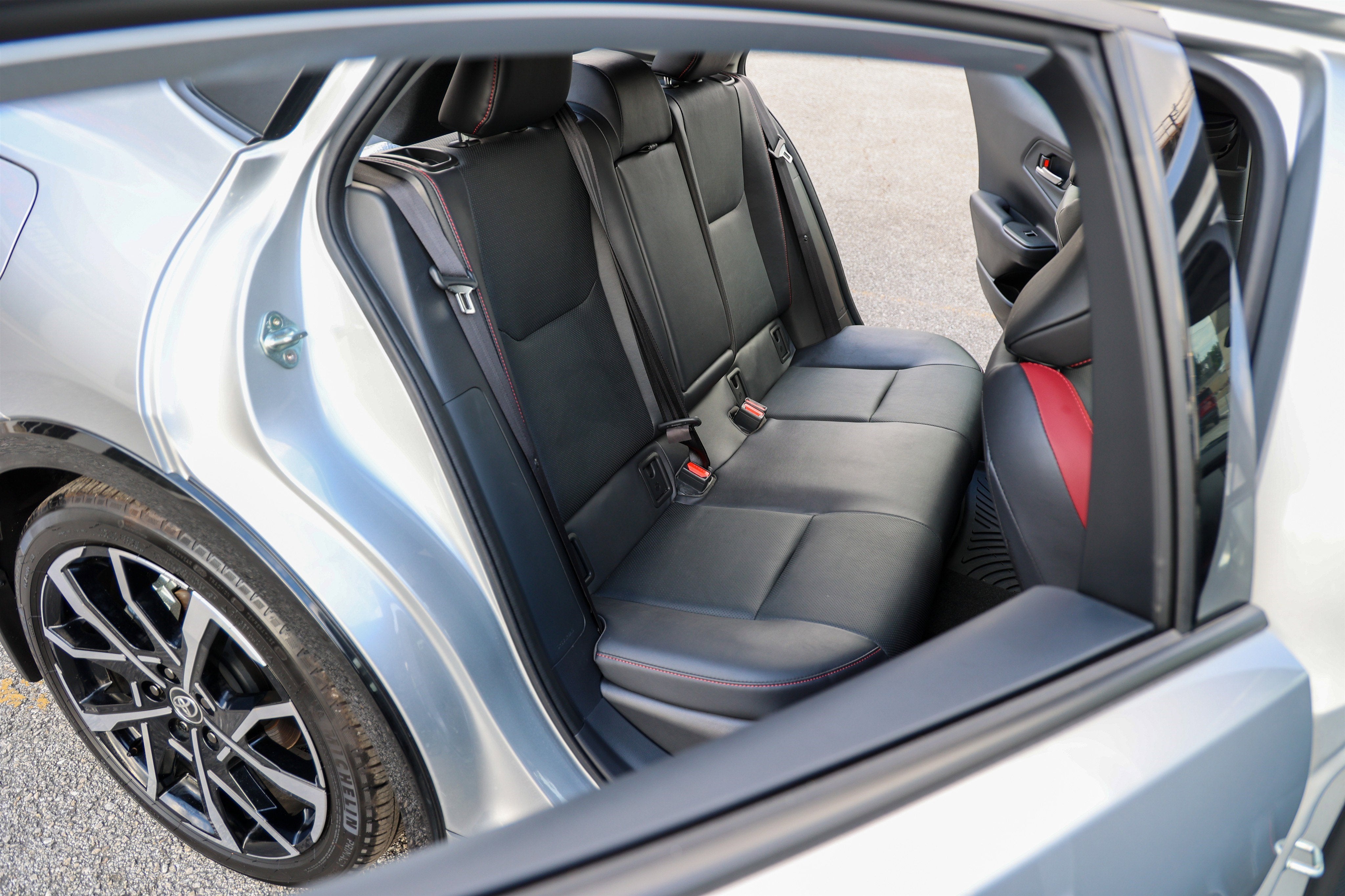 2024 Toyota PRIUS PRIME XSE Premium