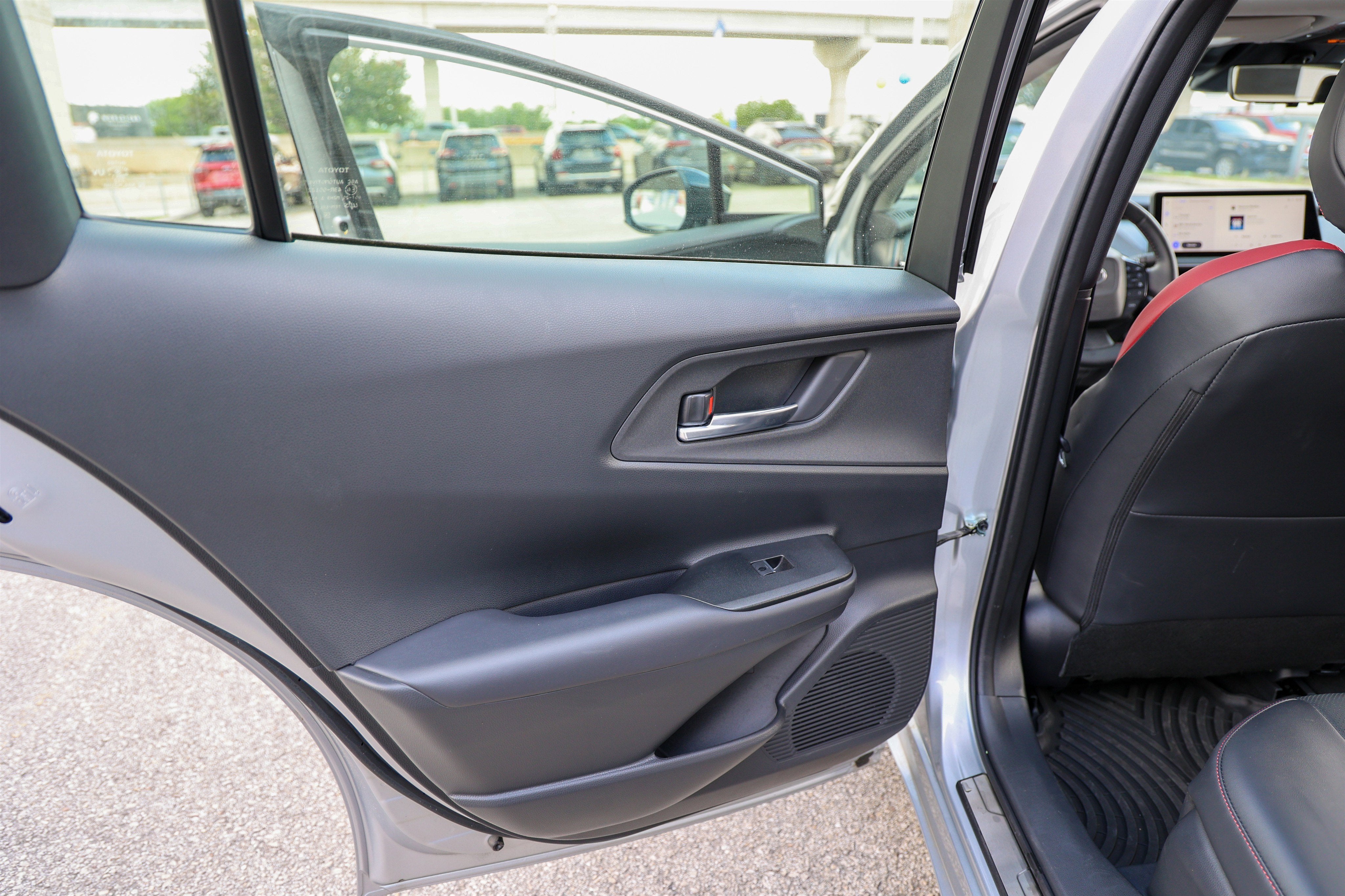 2024 Toyota PRIUS PRIME XSE Premium