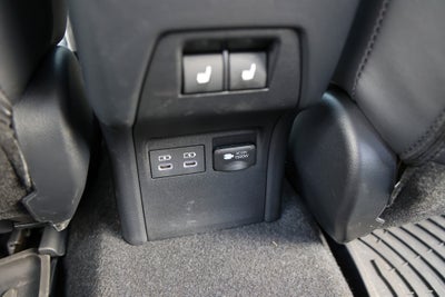 2024 Toyota PRIUS PRIME XSE Premium