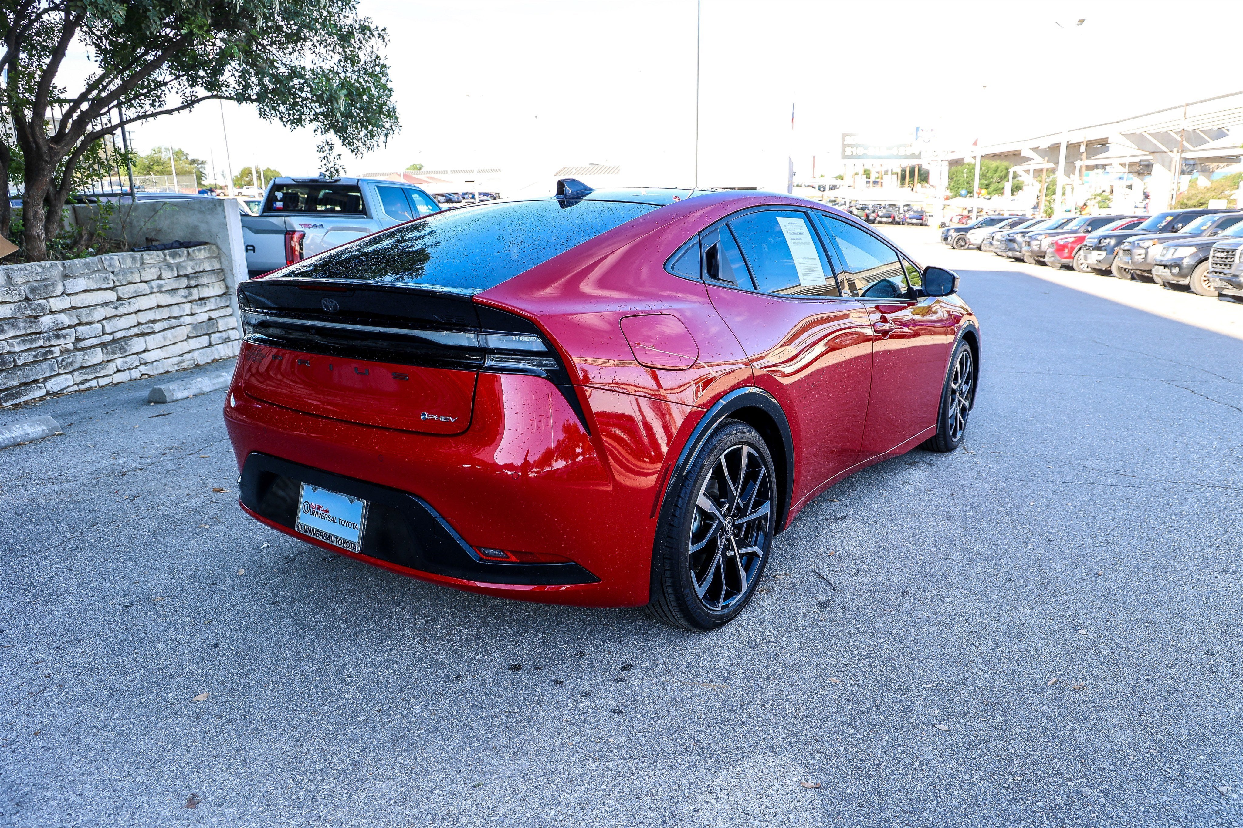 2025 Toyota Prius XSE SE