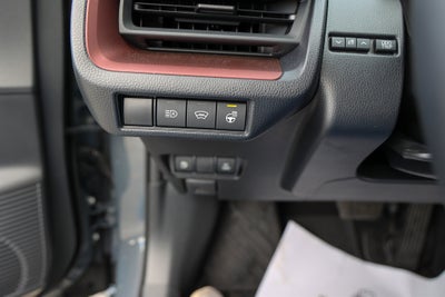 2025 Toyota Prius SE SE