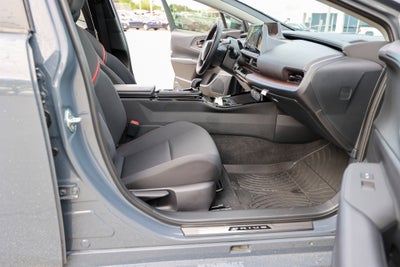 2025 Toyota Prius SE SE