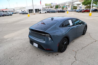 2025 Toyota Prius SE SE