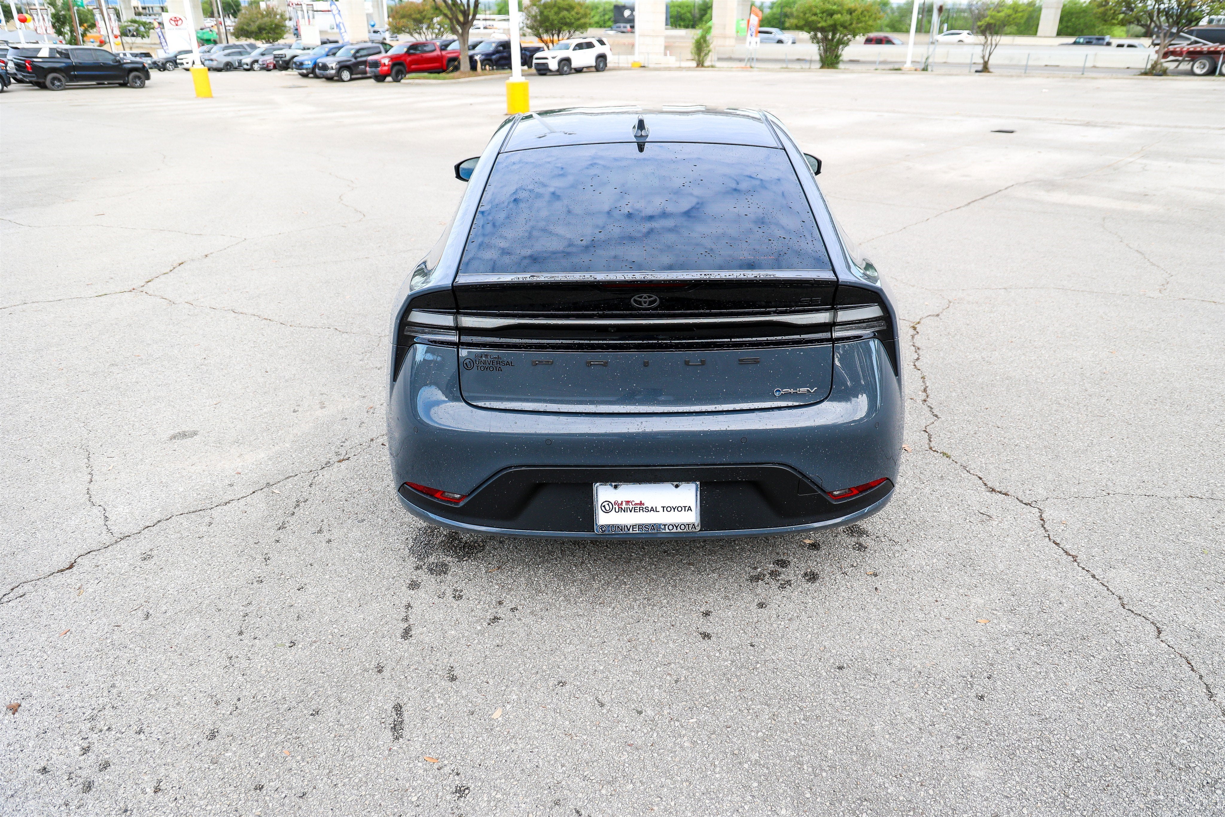 2025 Toyota Prius SE SE