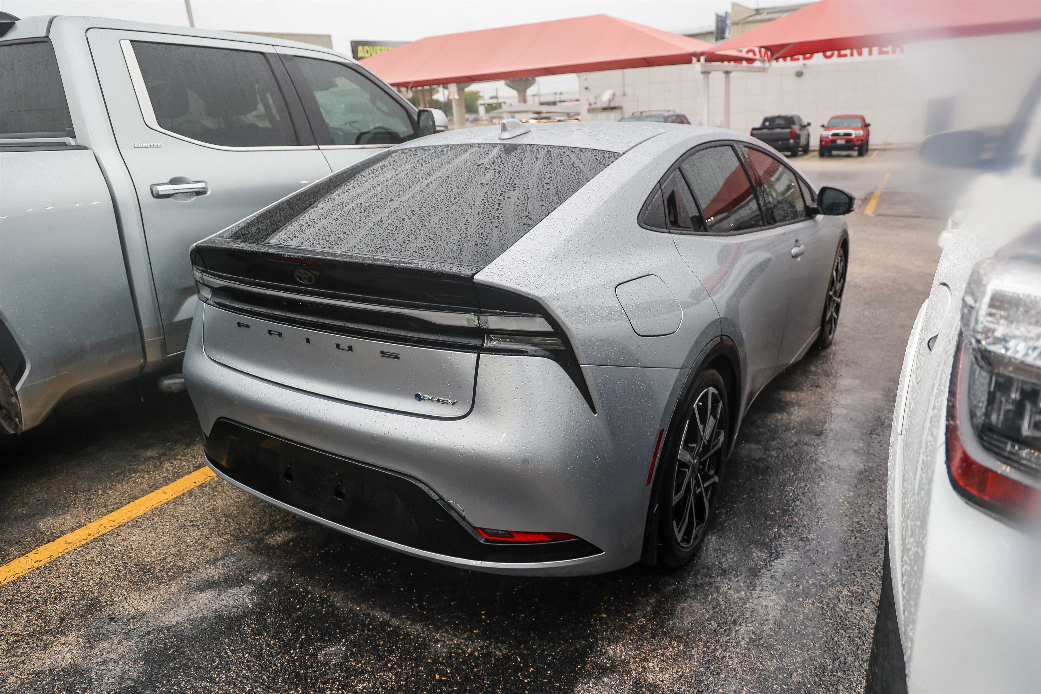 2025 Toyota Prius Plug-in Hybrid XSE