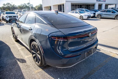 2025 Toyota CROWN Platinum