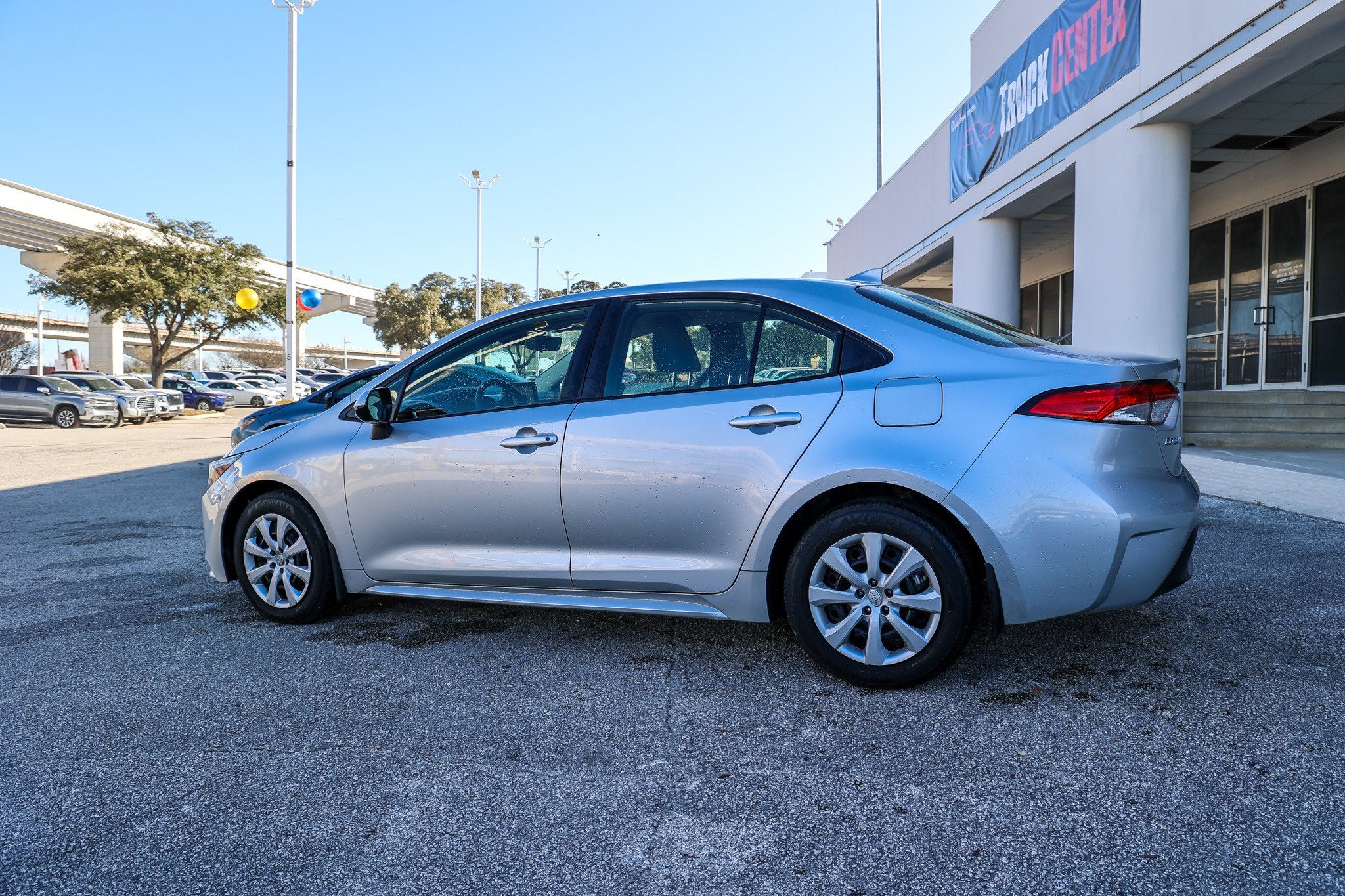 2023 Toyota Corolla Hybrid LE