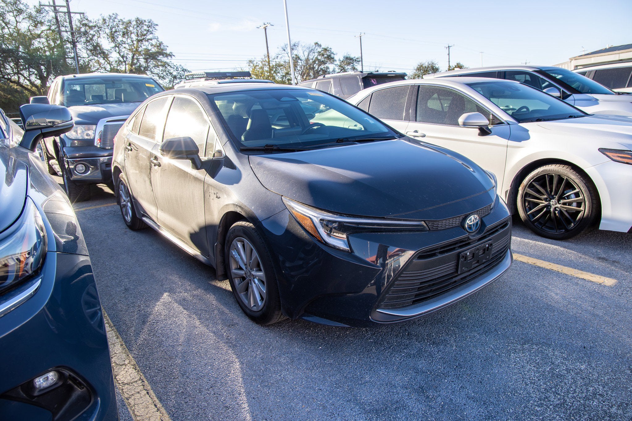 2023 Toyota COROLLA HYBRID Hybrid XLE