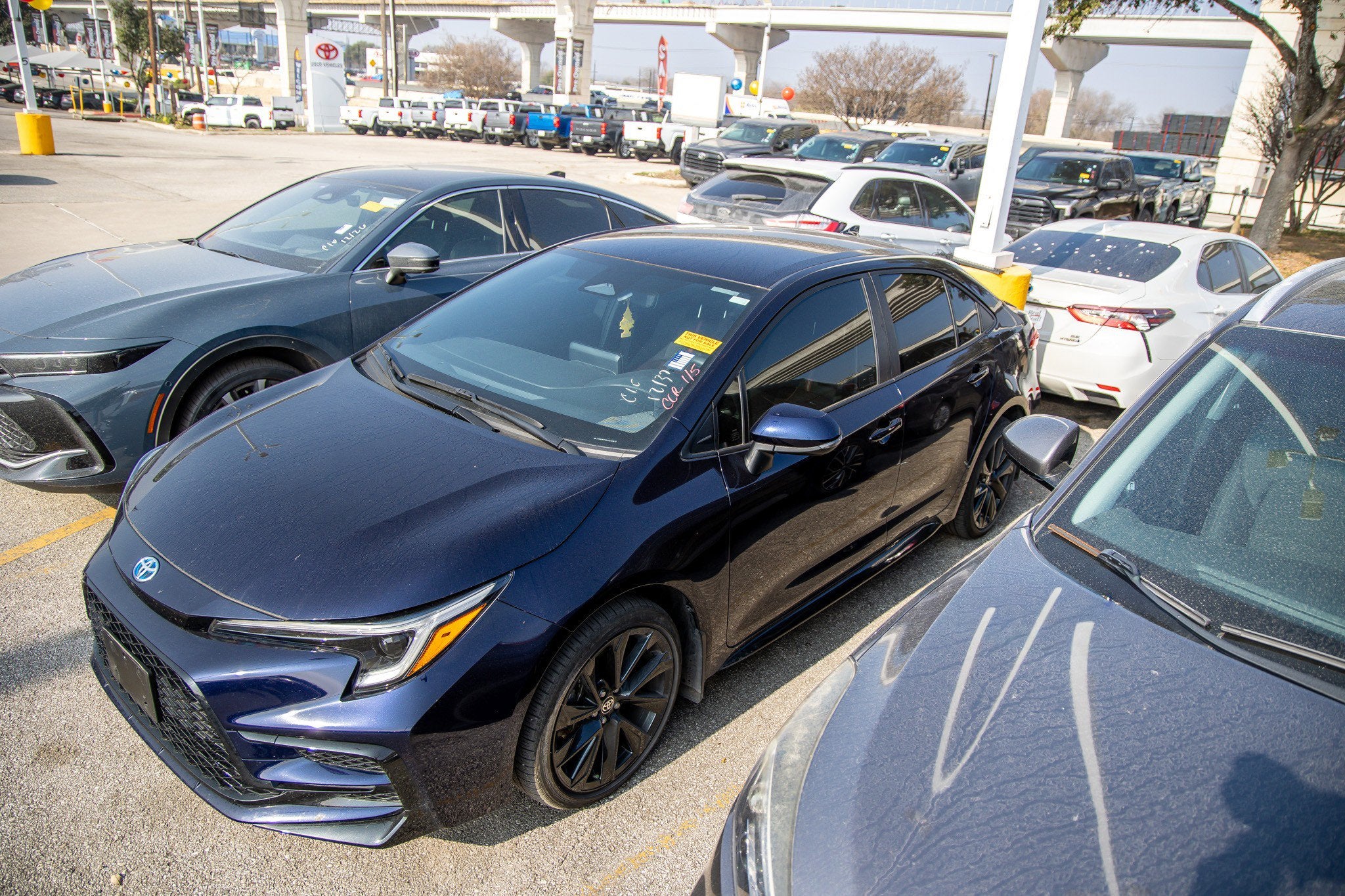 2024 Toyota COROLLA HYBRID Hybrid SE