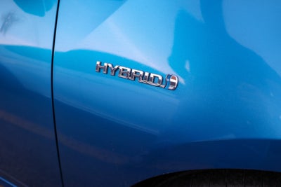 2020 Toyota Prius LE