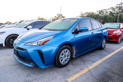 2020 Toyota Prius LE