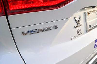 2023 Toyota Venza XLE