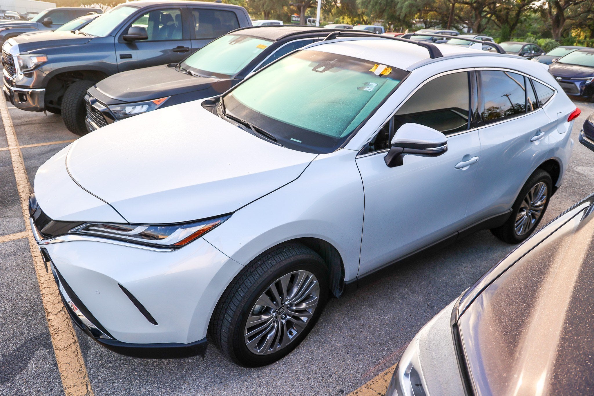 2023 Toyota Venza XLE