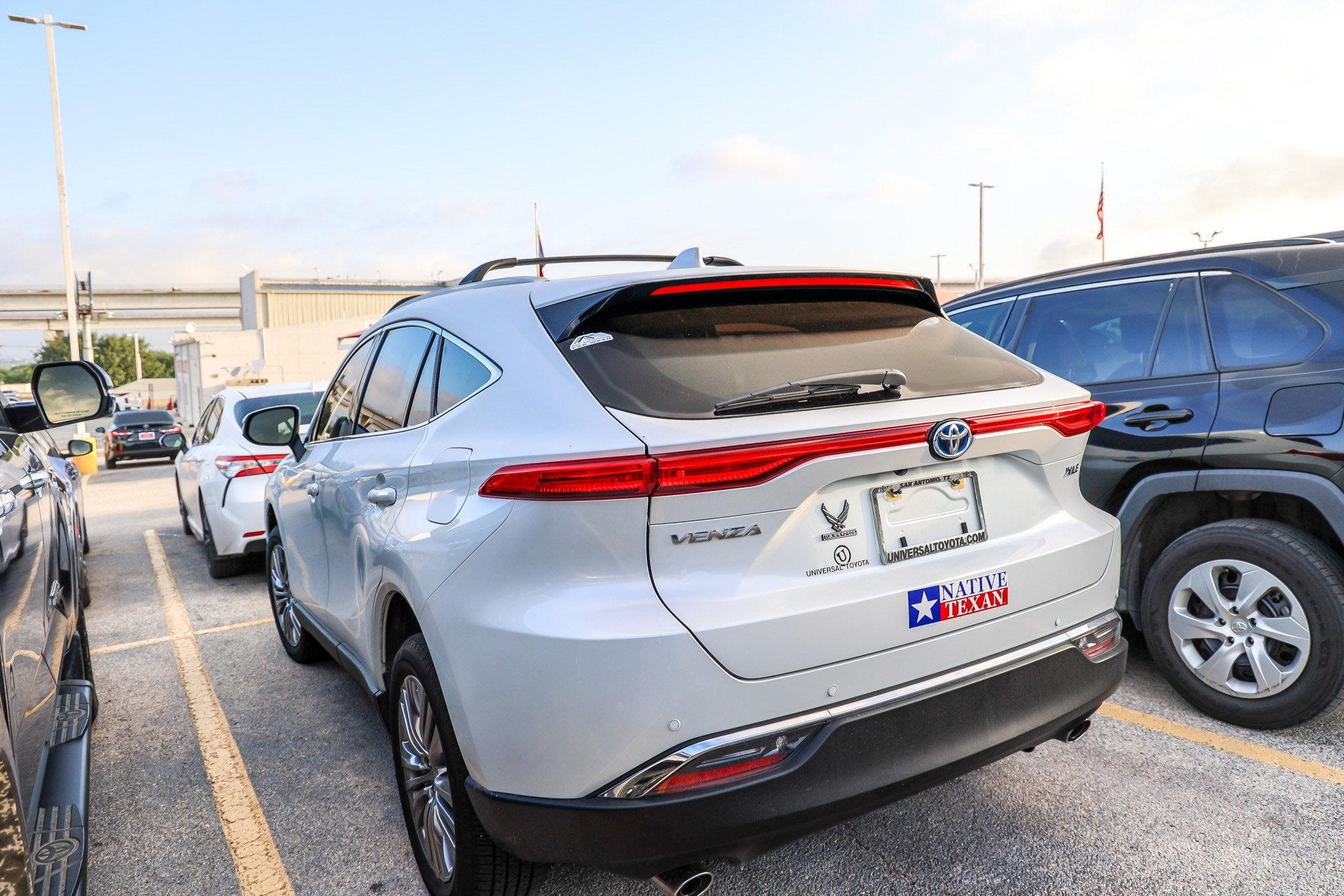 2023 Toyota Venza XLE